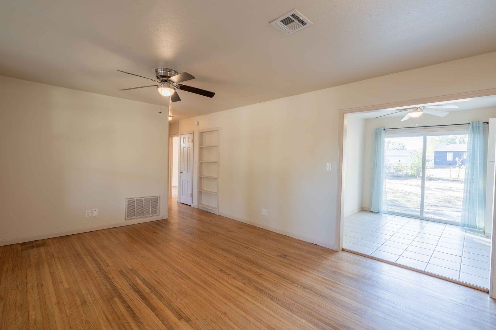 Tulsa House: 3710 W 44th St