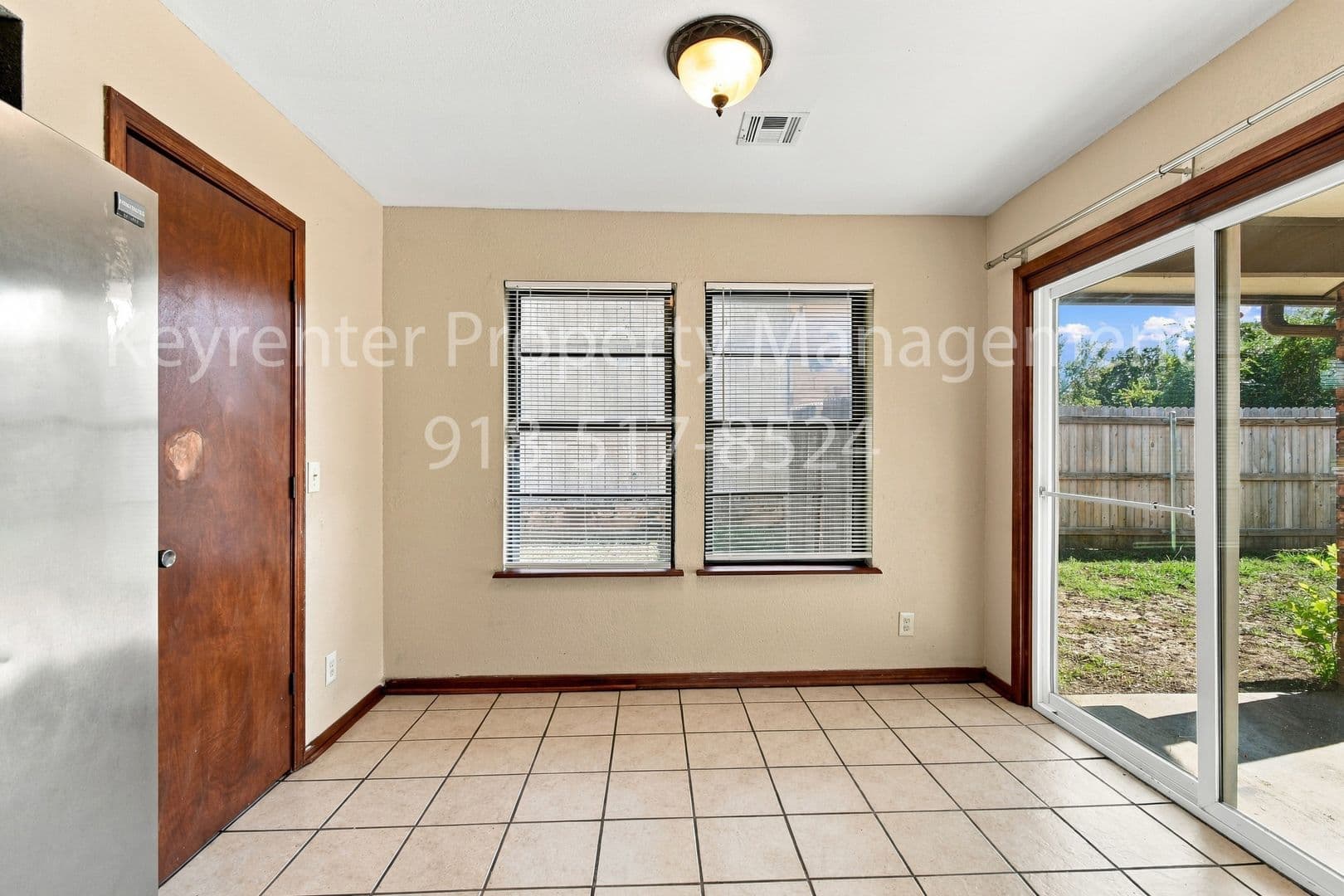 Broken Arrow House: 2505 E Princeton St