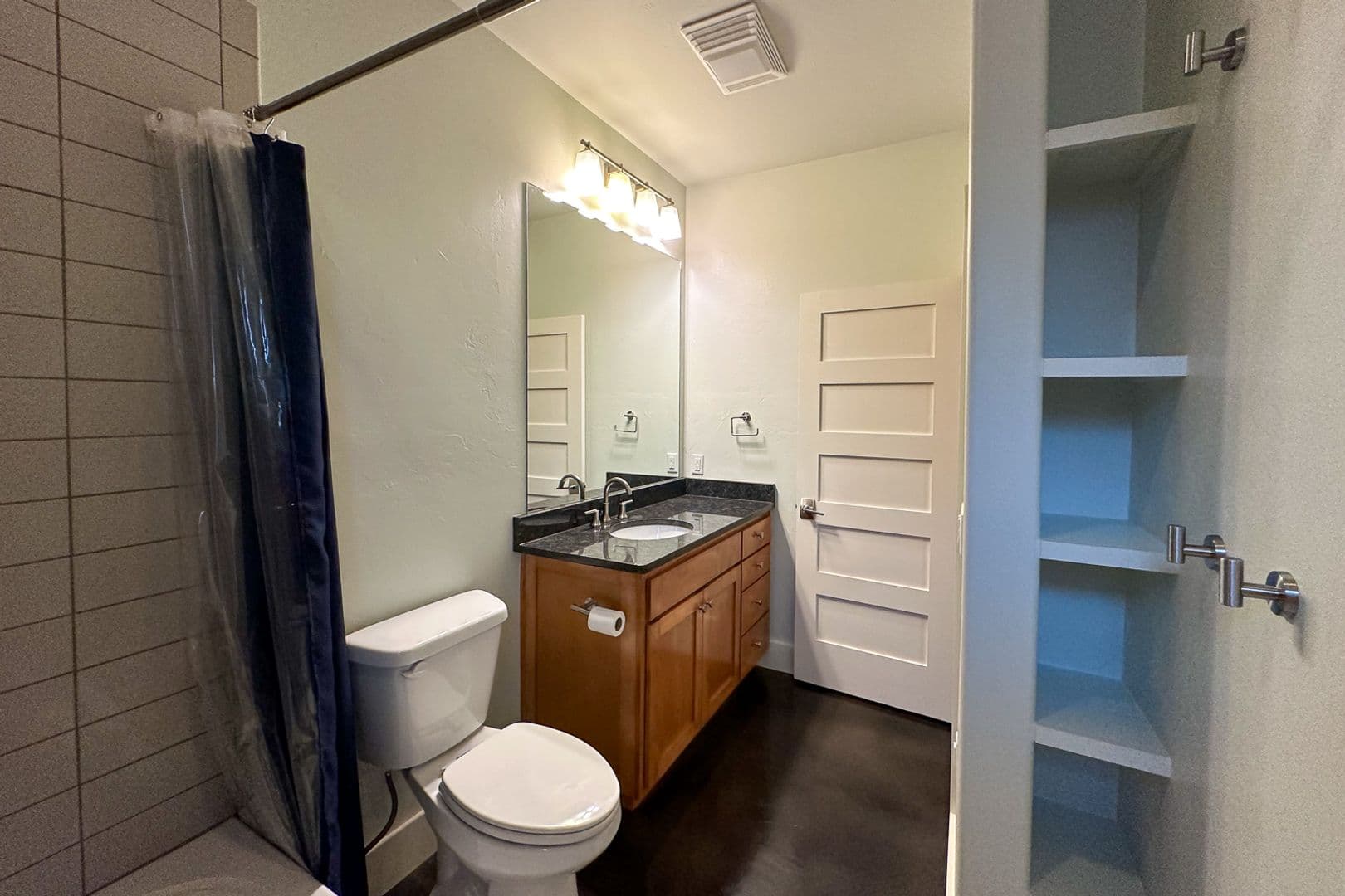 Moore House: 1208 Penn Ln