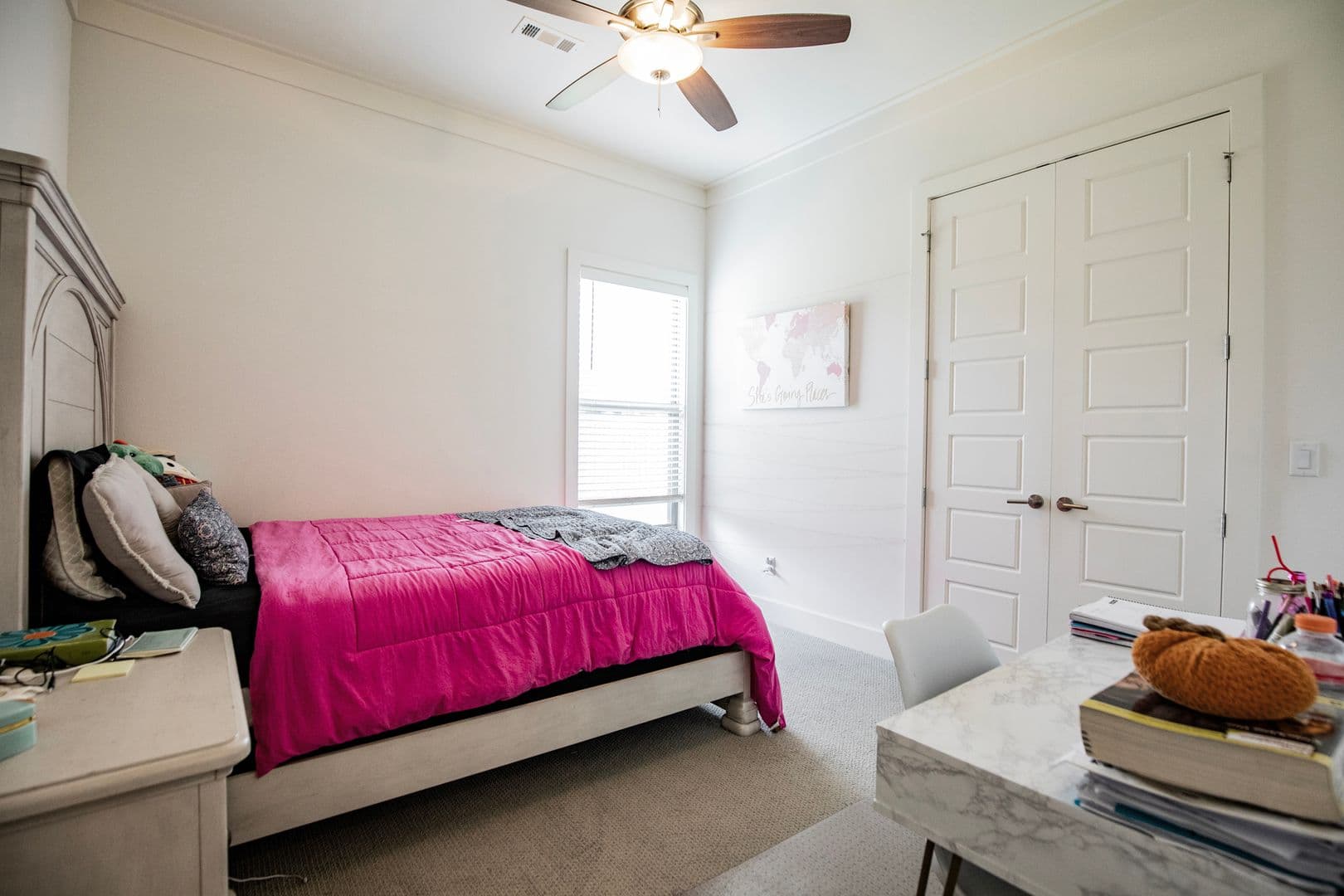 Bentonville House: 8707 W Flycatcher Pl