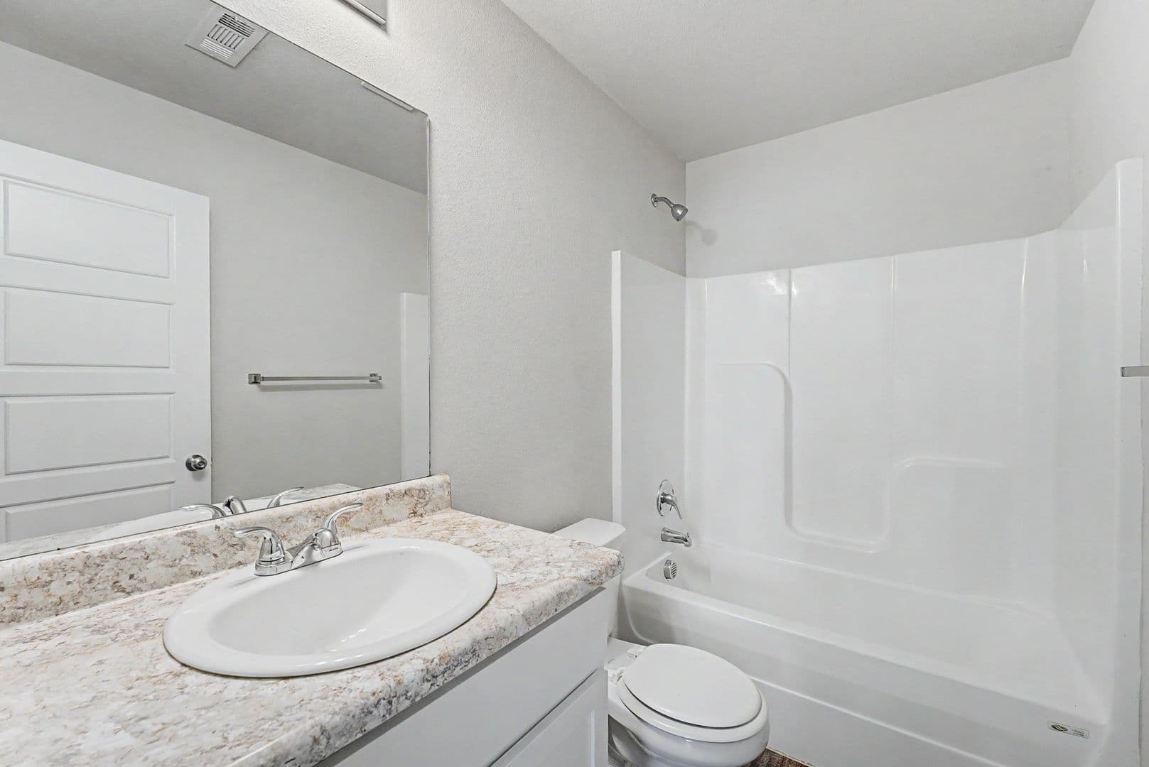 Fayetteville House: 1236 S Nighthawk