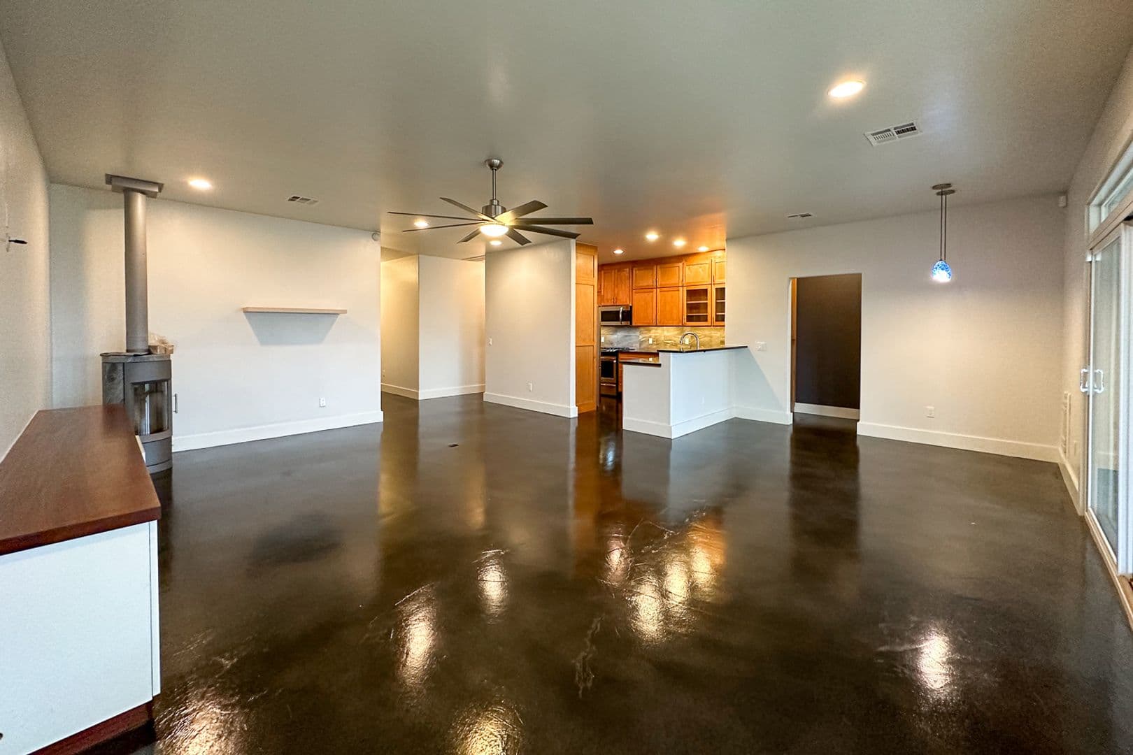 Moore House: 1208 Penn Ln