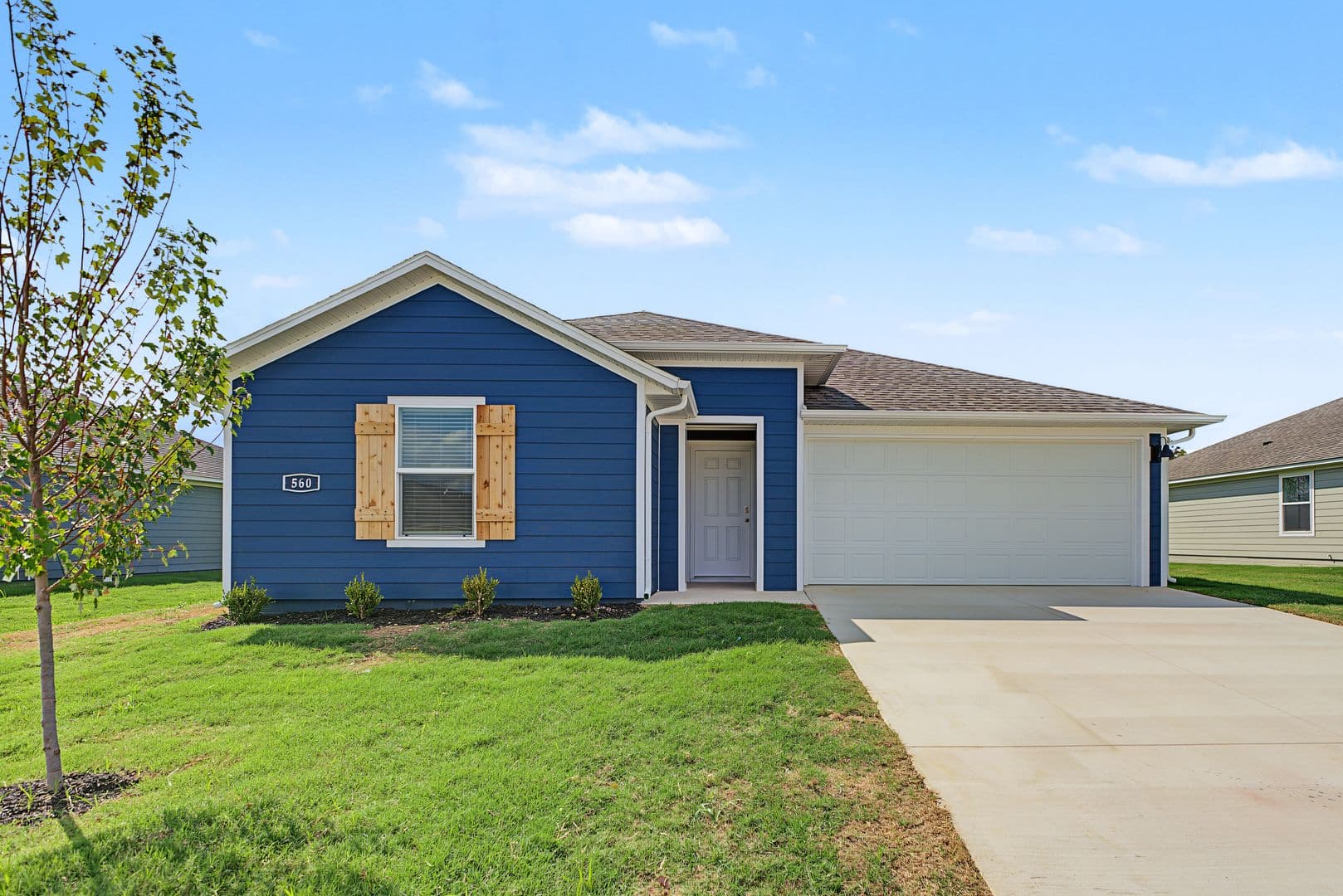 Prairie Grove House: 560 Riggs St