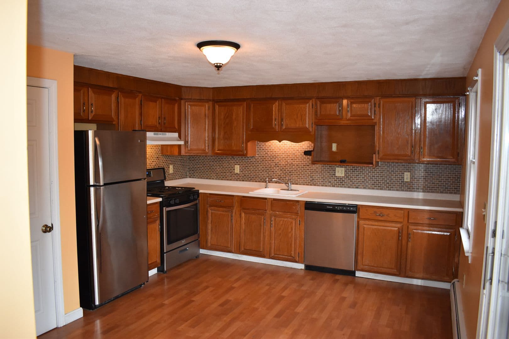 North Chelmsford Townhome: 23 Tobin Ave