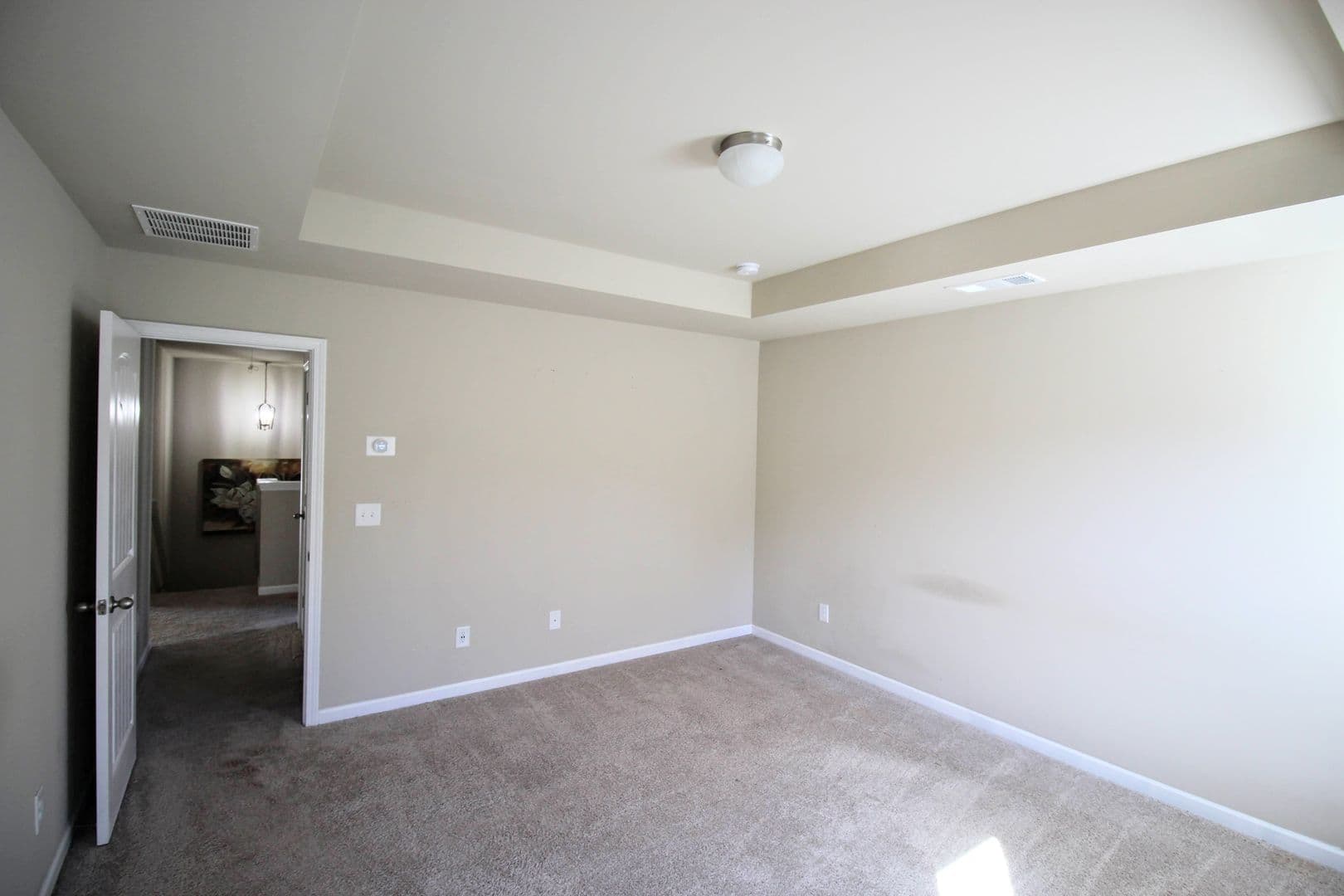 Dallas House: 12 Crown Dr