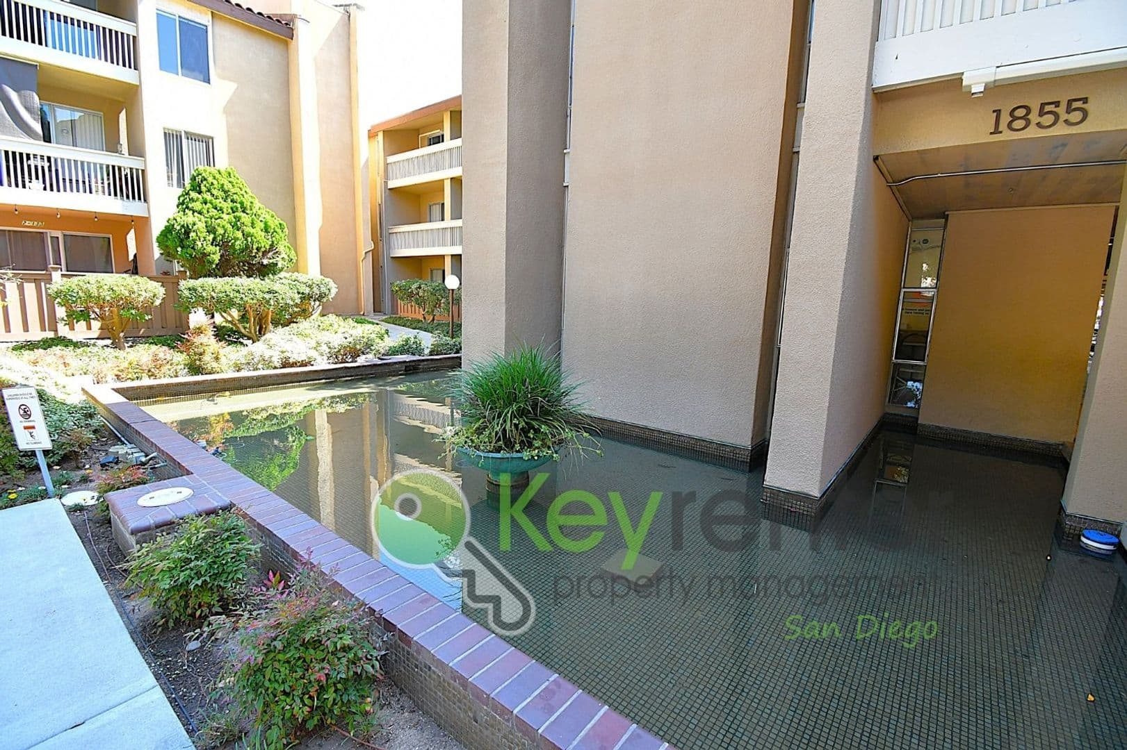 San Diego Condo: 1775 Diamond St