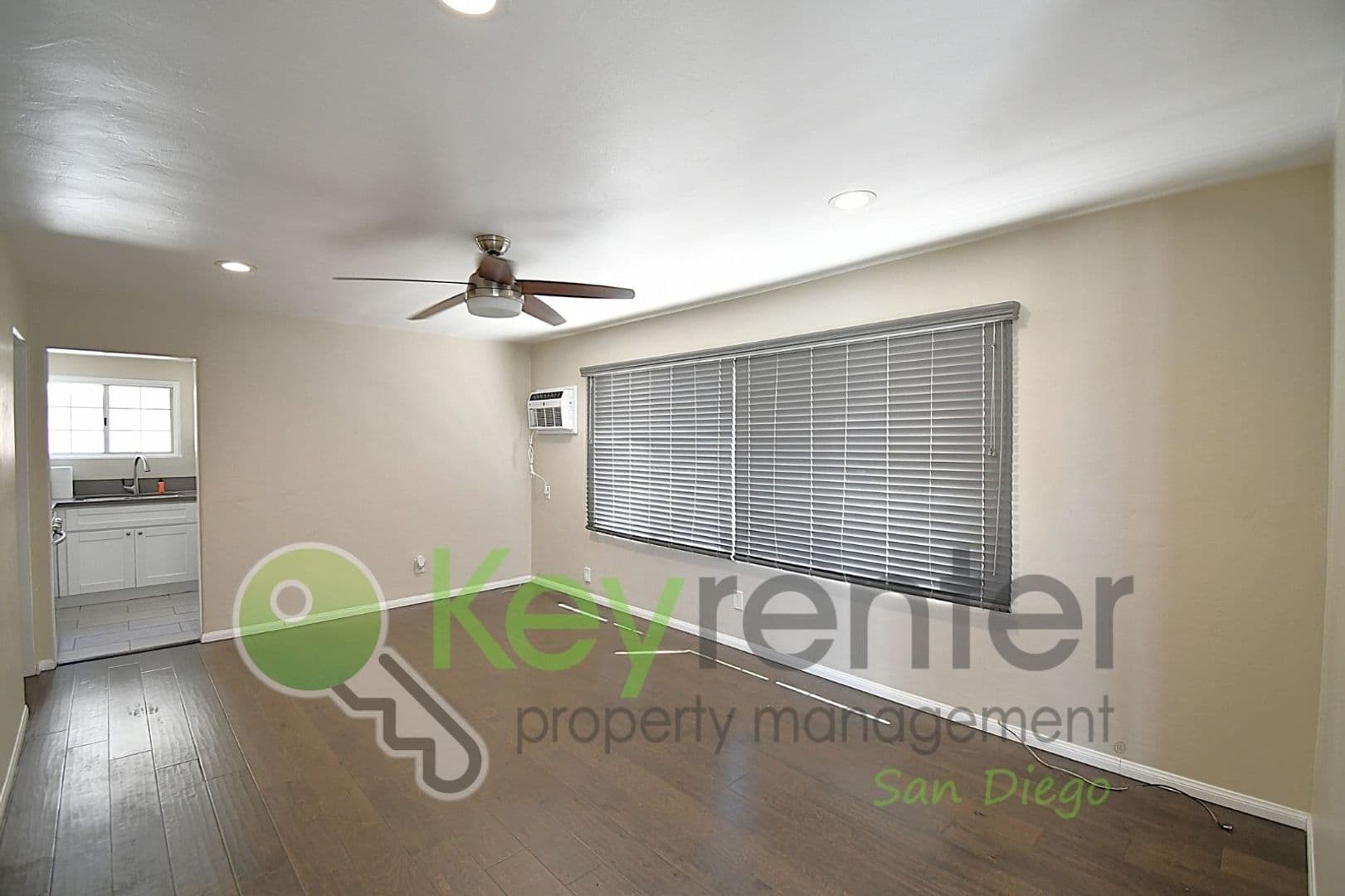 San Diego House: 4517 55th St