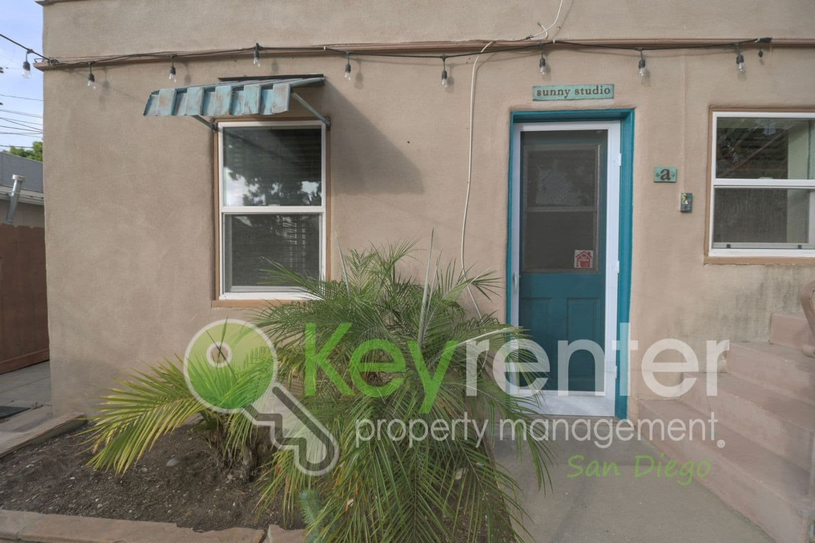 Oceanside House: 620-A N. Nevada St