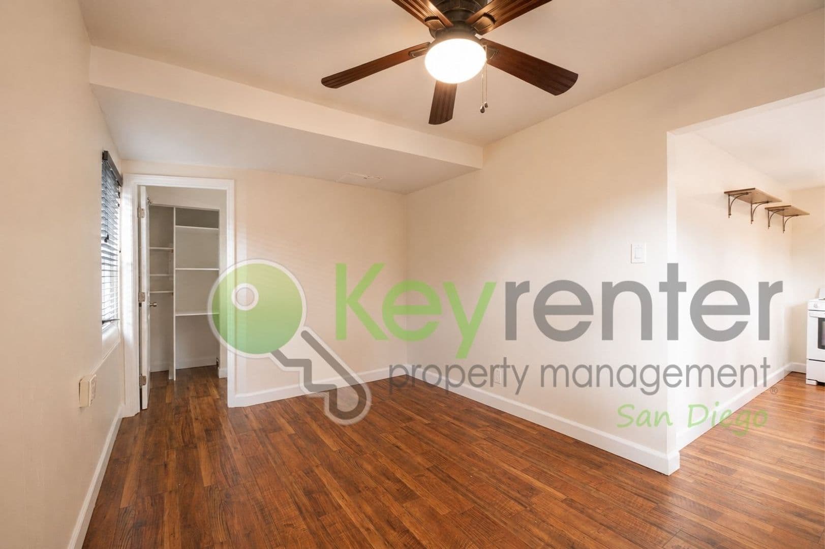 Oceanside House: 620-A N. Nevada St