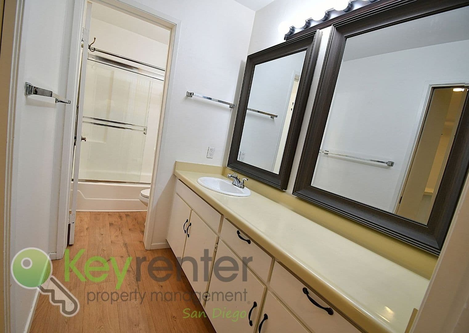 San Diego Condo: 1775 Diamond St