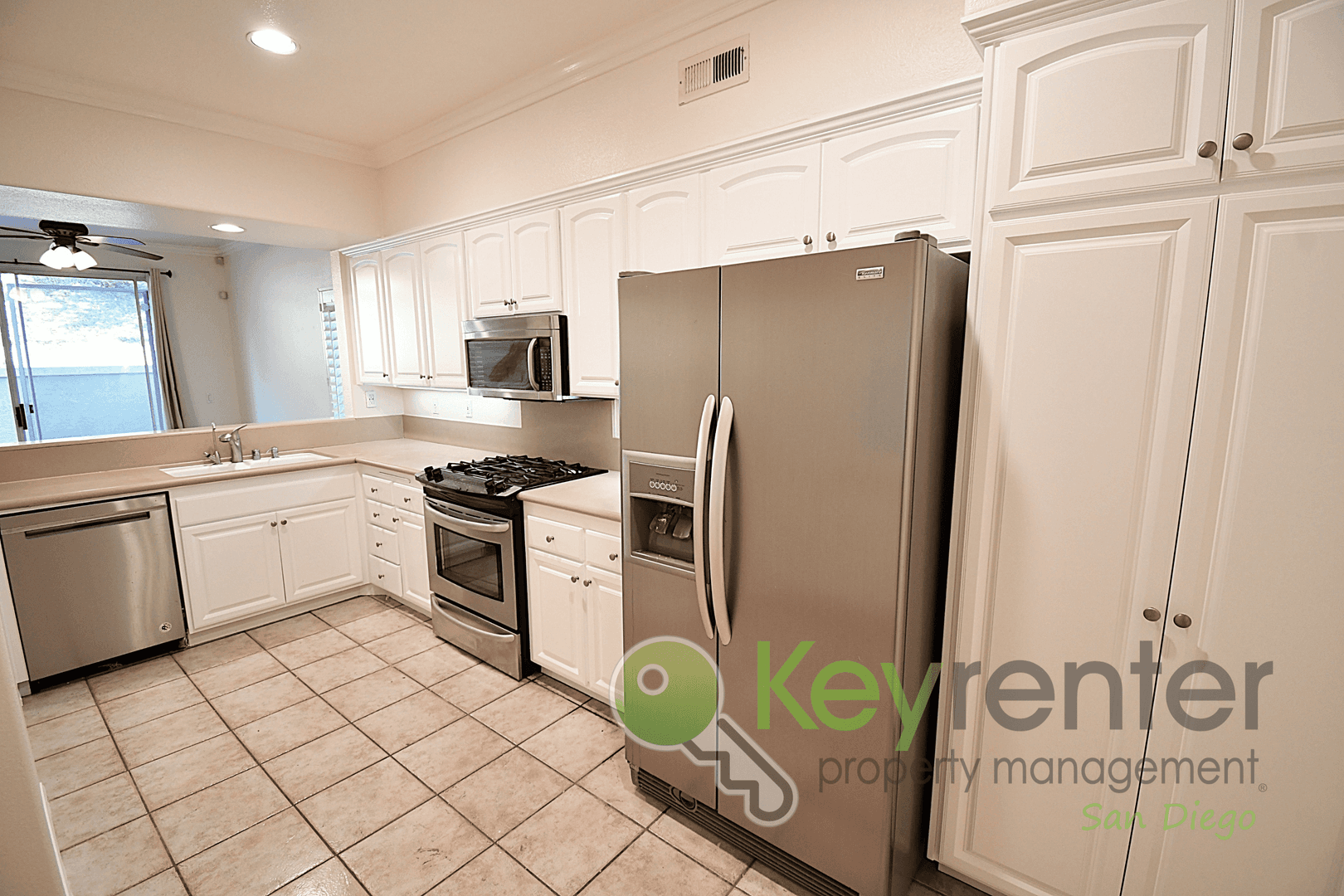 San Diego Townhome: 12448 Creekview Drive