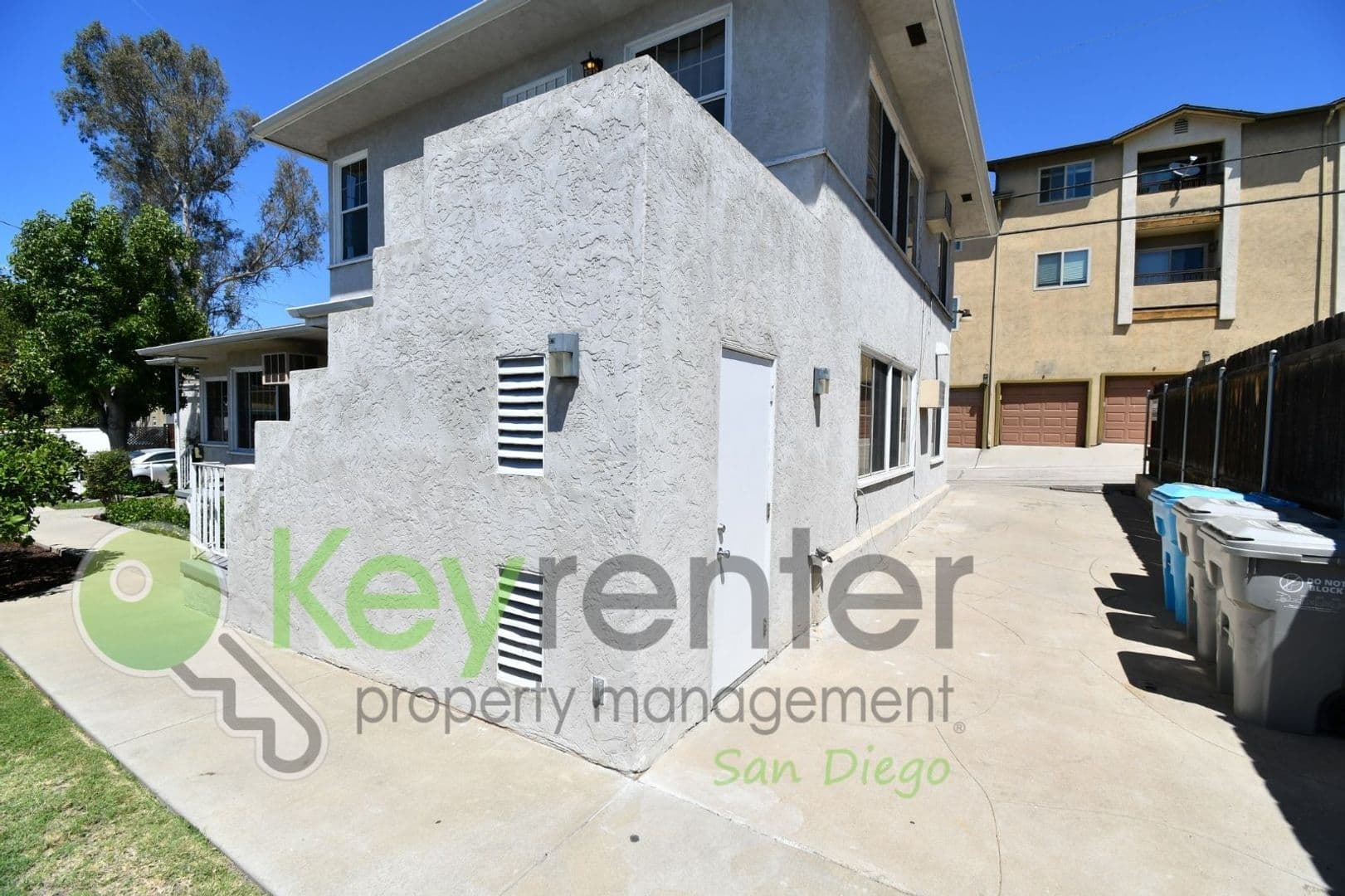 San Diego House: 4517 55th St