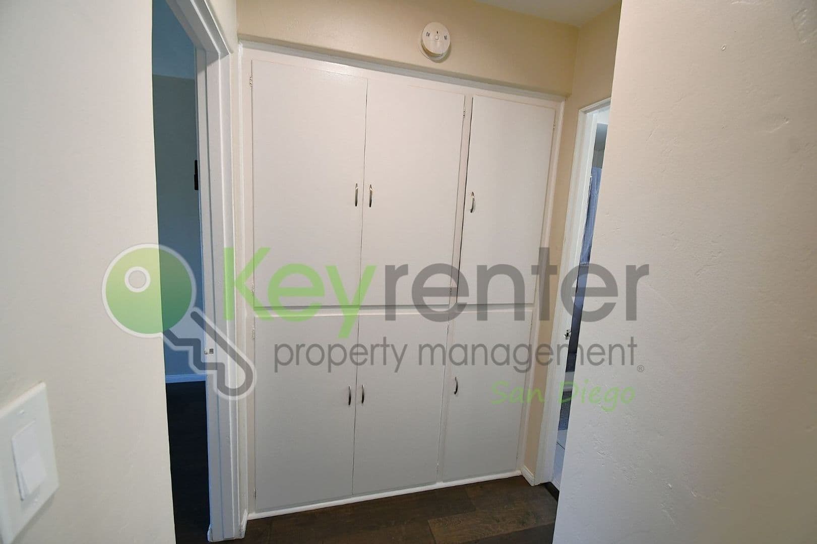 San Diego House: 4517 55th St