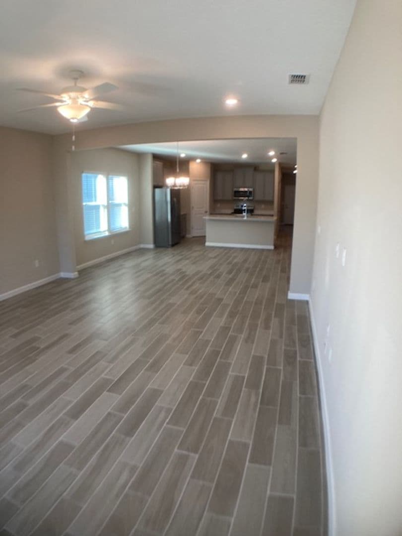 Jacksonville House: 10211 Moran Court