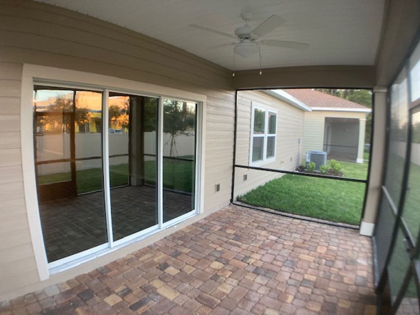 Jacksonville House: 10211 Moran Court