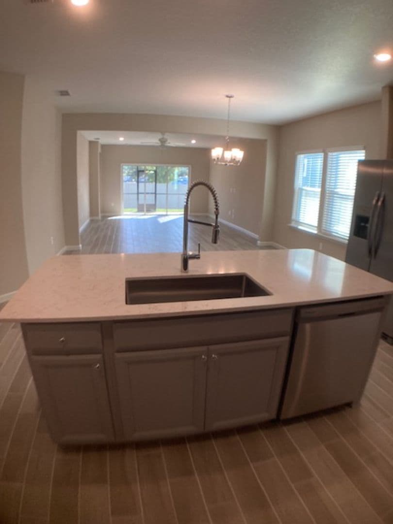 Jacksonville House: 10211 Moran Court