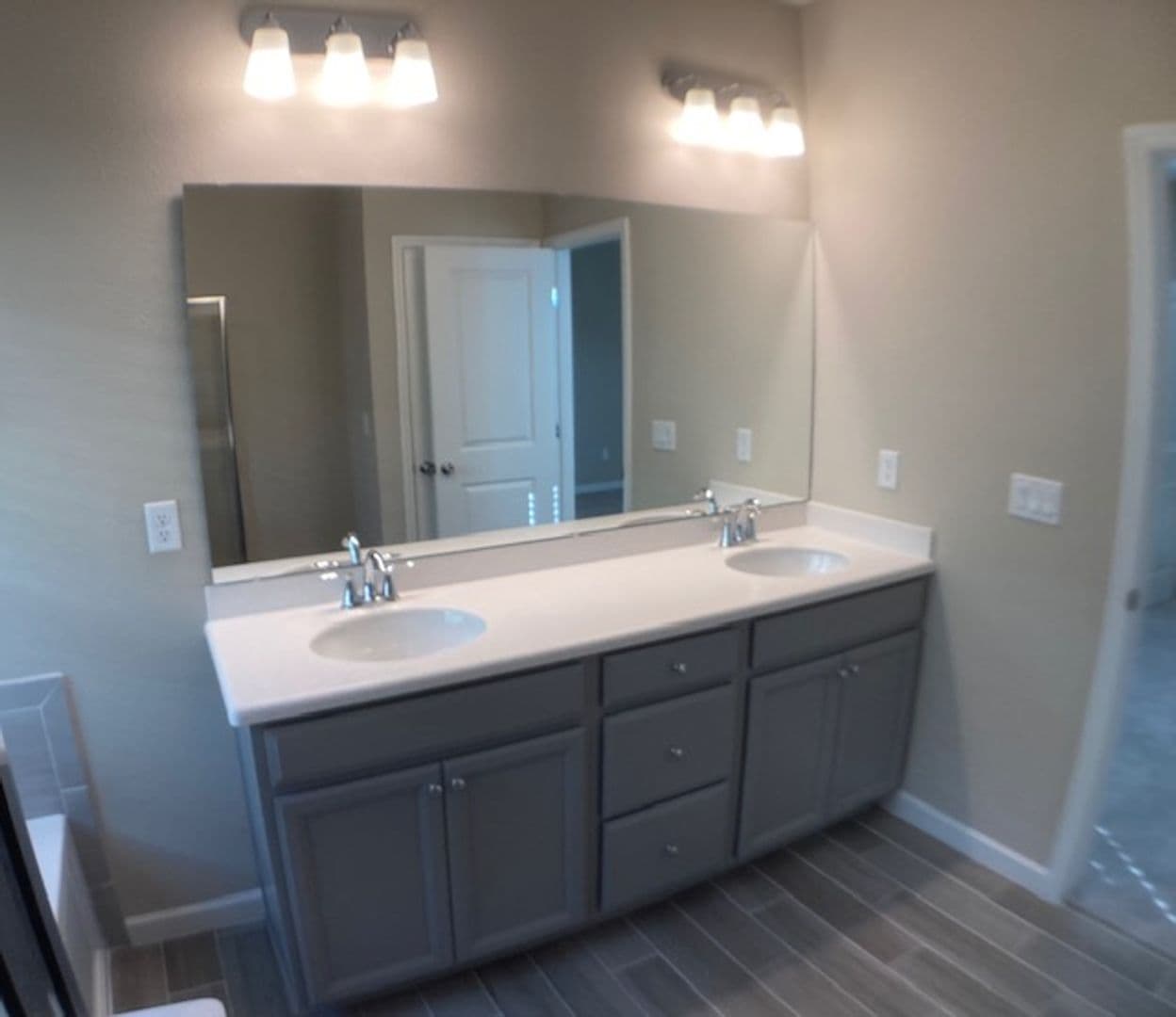 Jacksonville House: 10211 Moran Court