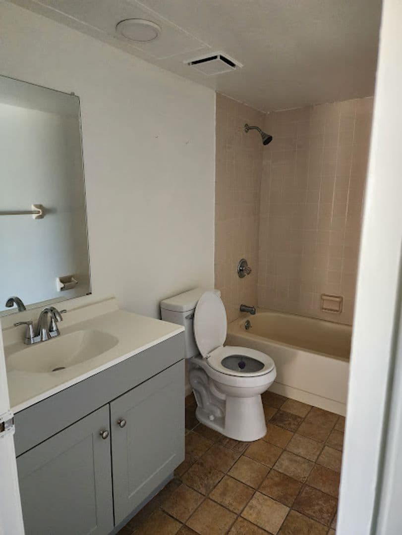 Cape Coral Townhome: 312 Hancock Bridge Pkwy