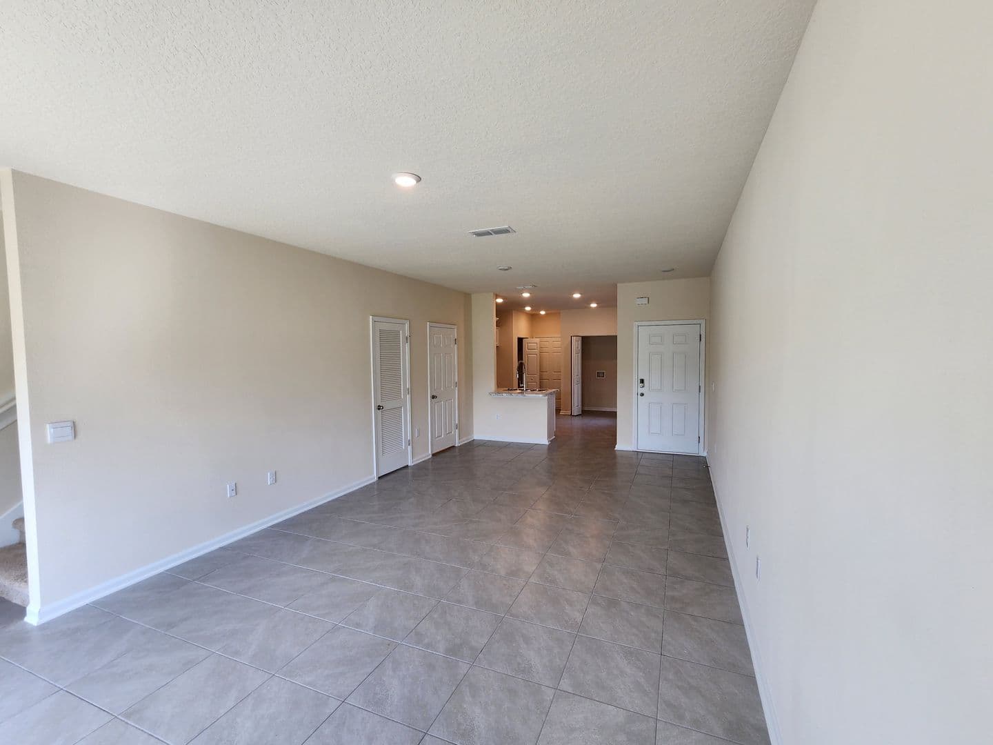 Jacksonville Townhome: 910 Observatory Pkwy