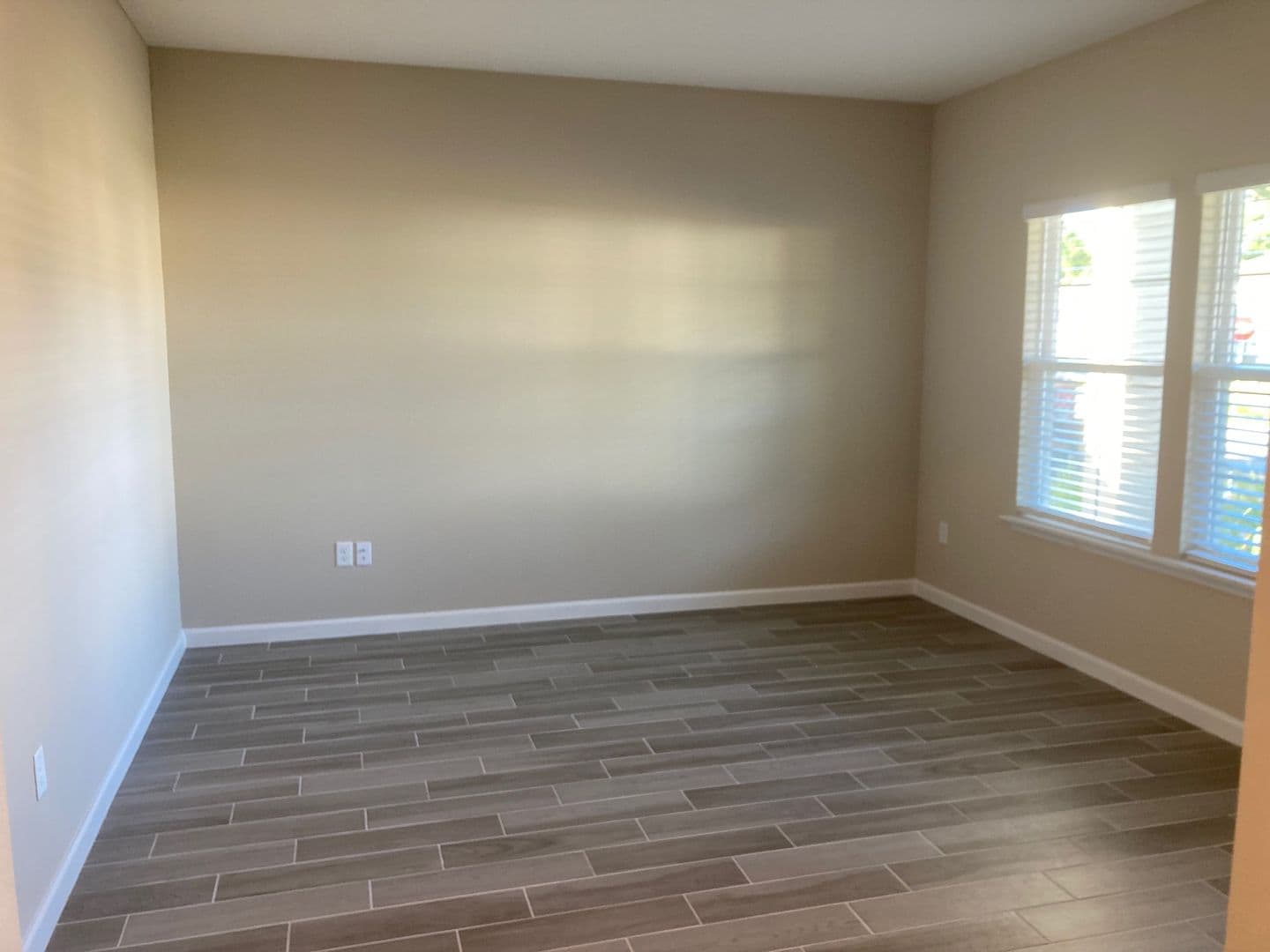 Jacksonville House: 10211 Moran Court