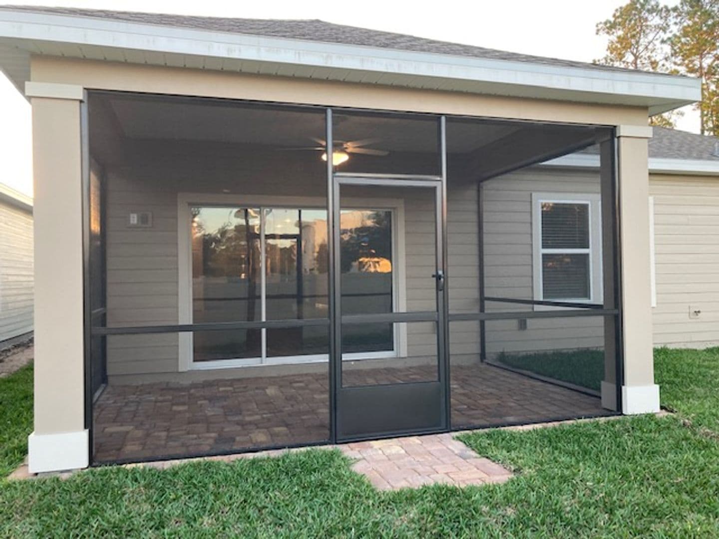 Jacksonville House: 10211 Moran Court