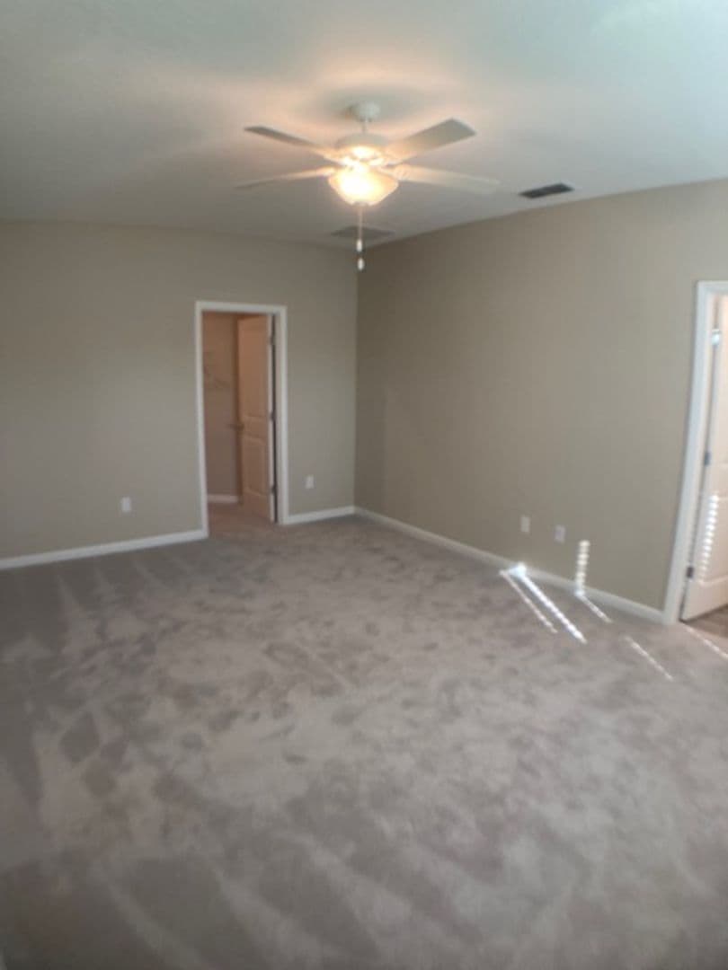 Jacksonville House: 10211 Moran Court