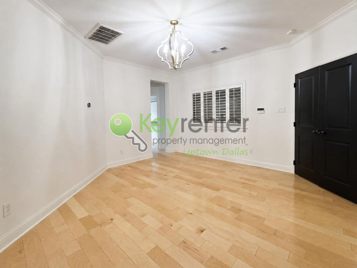 Dallas Townhome: 3124 Carmel Street