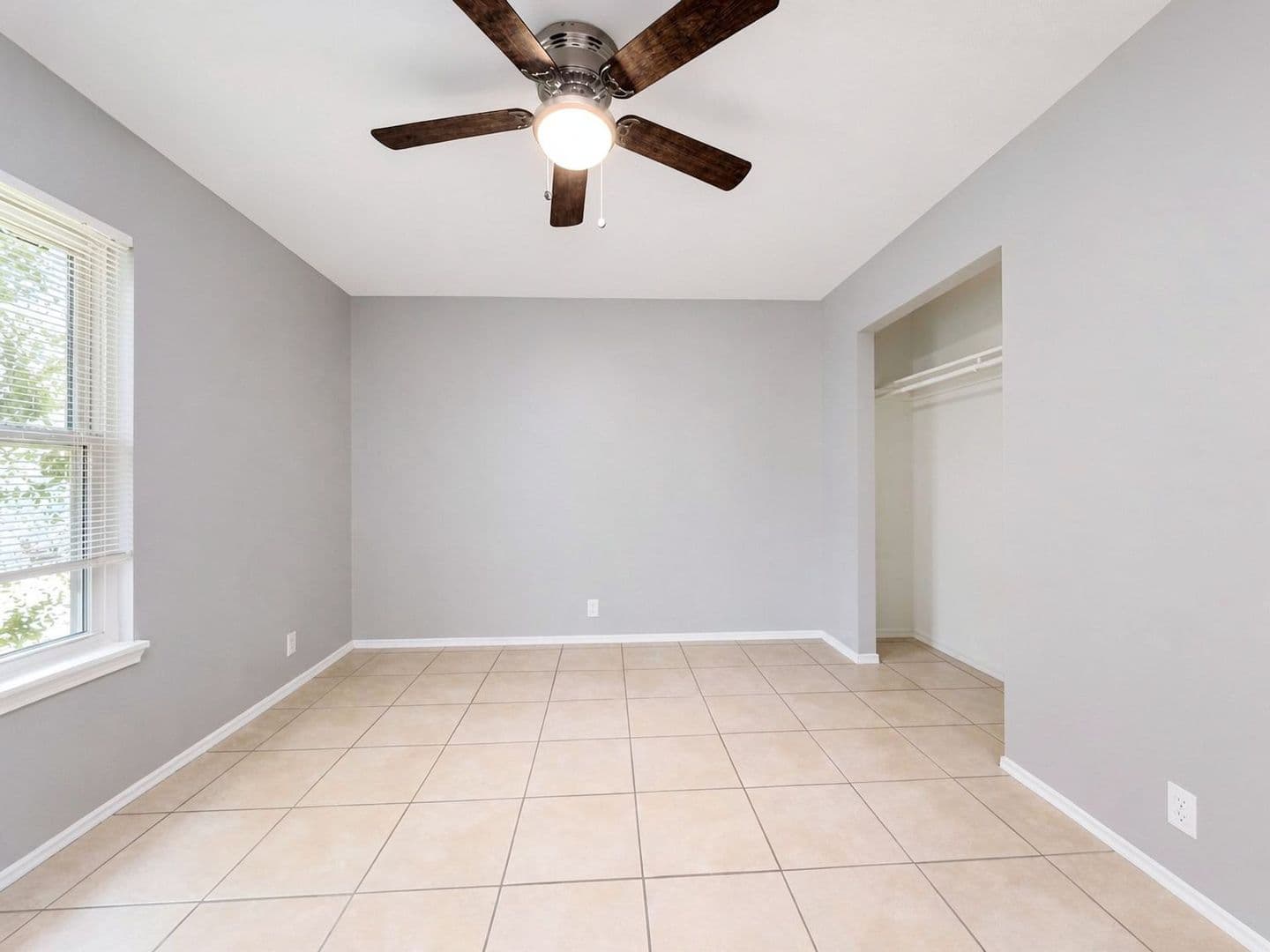Dallas Apartment: 4614 Gurley Ave