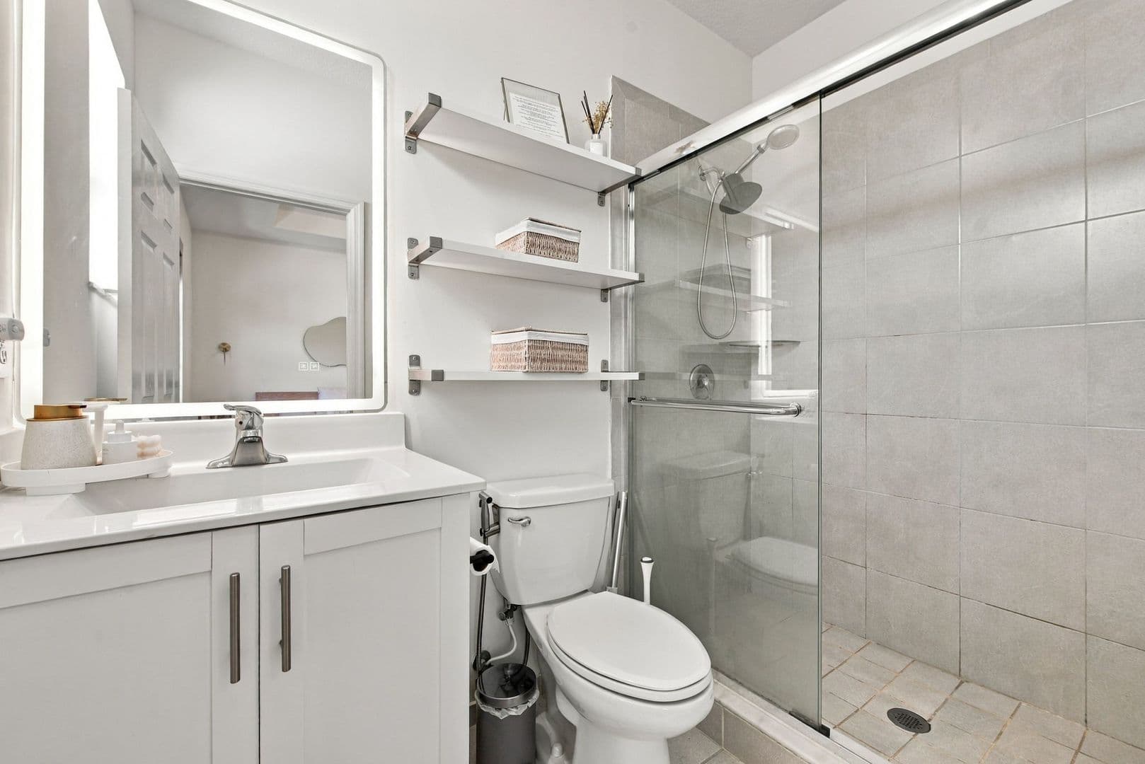Hialeah House: 10544 W 32nd Lane