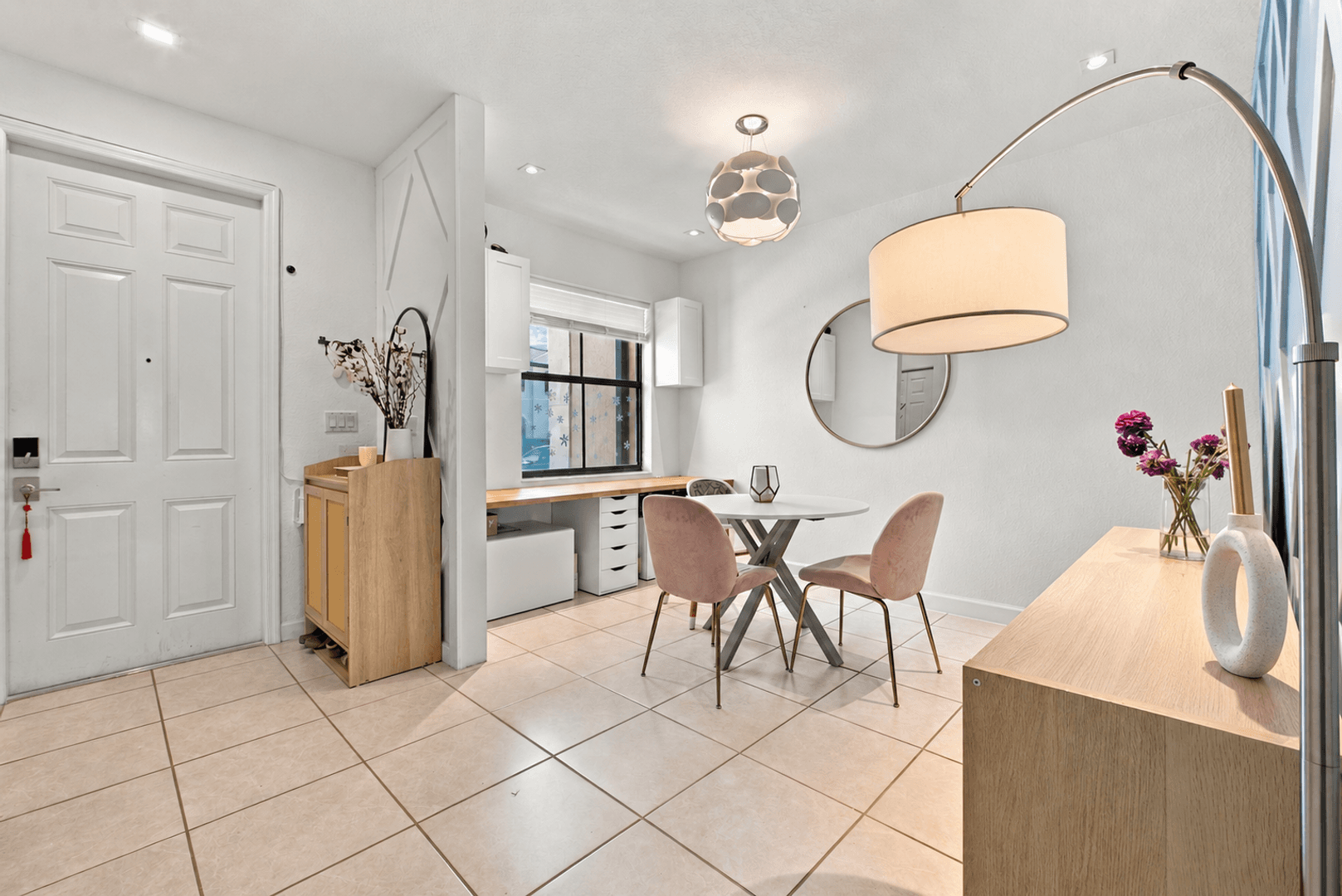 Hialeah House: 10544 W 32nd Lane