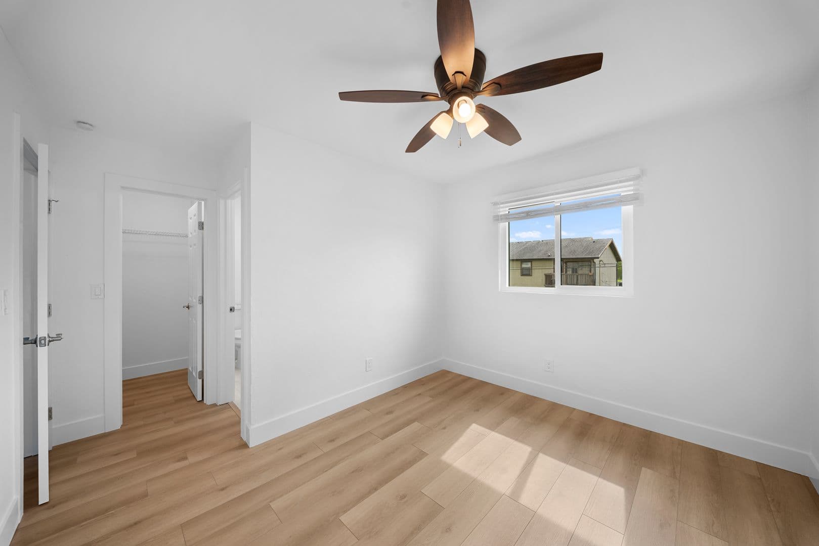 Cape Coral Apartment: 1101-1013 Country Club Blvd