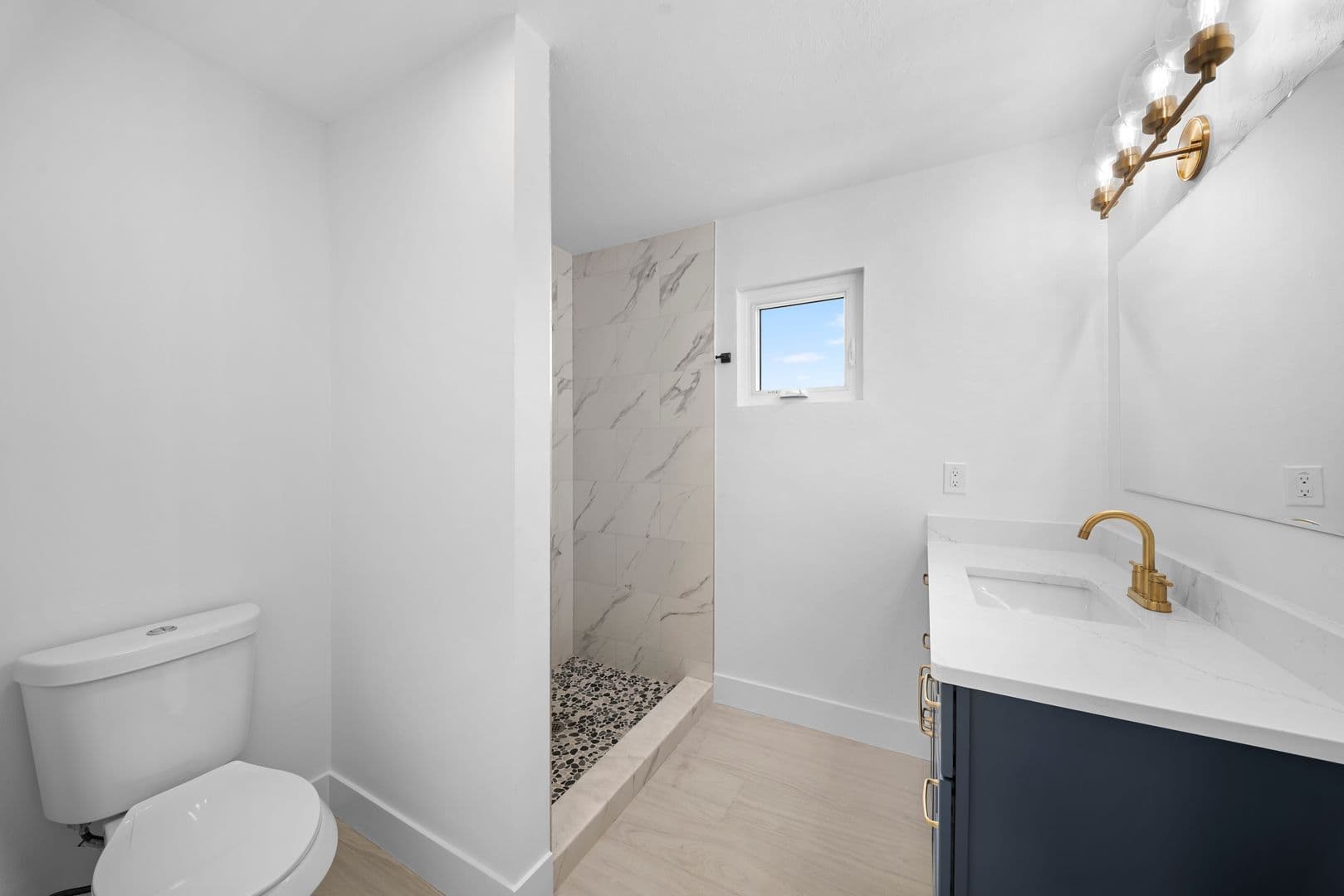 Cape Coral Apartment: 1101-1013 Country Club Blvd
