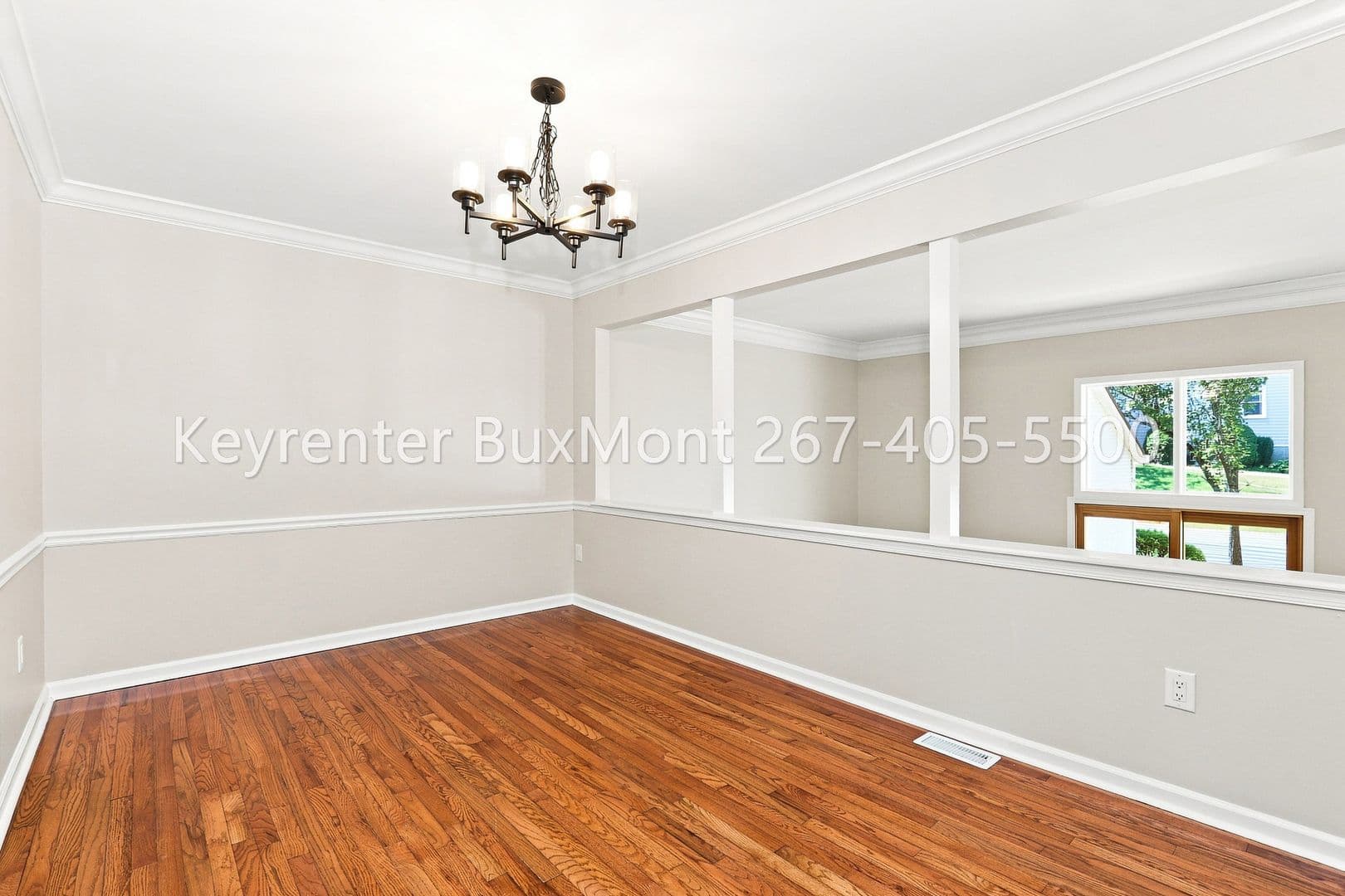 Chalfont House: 102 Solway Cir