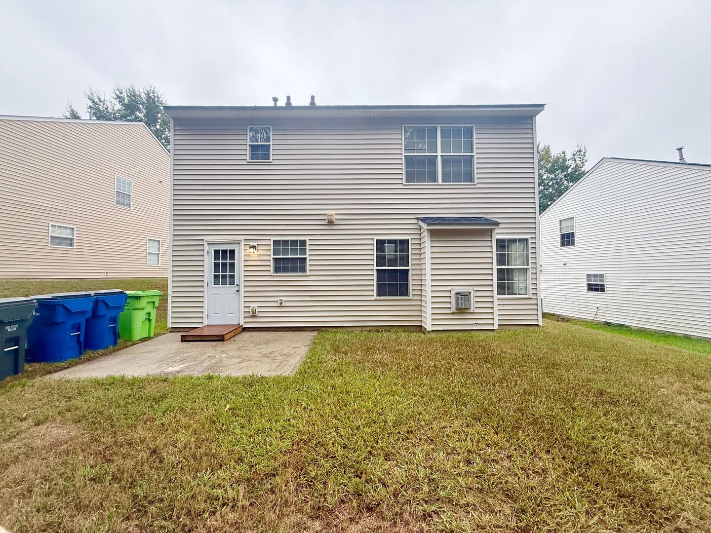 Raleigh House: 3932 Laurel Glen Rd