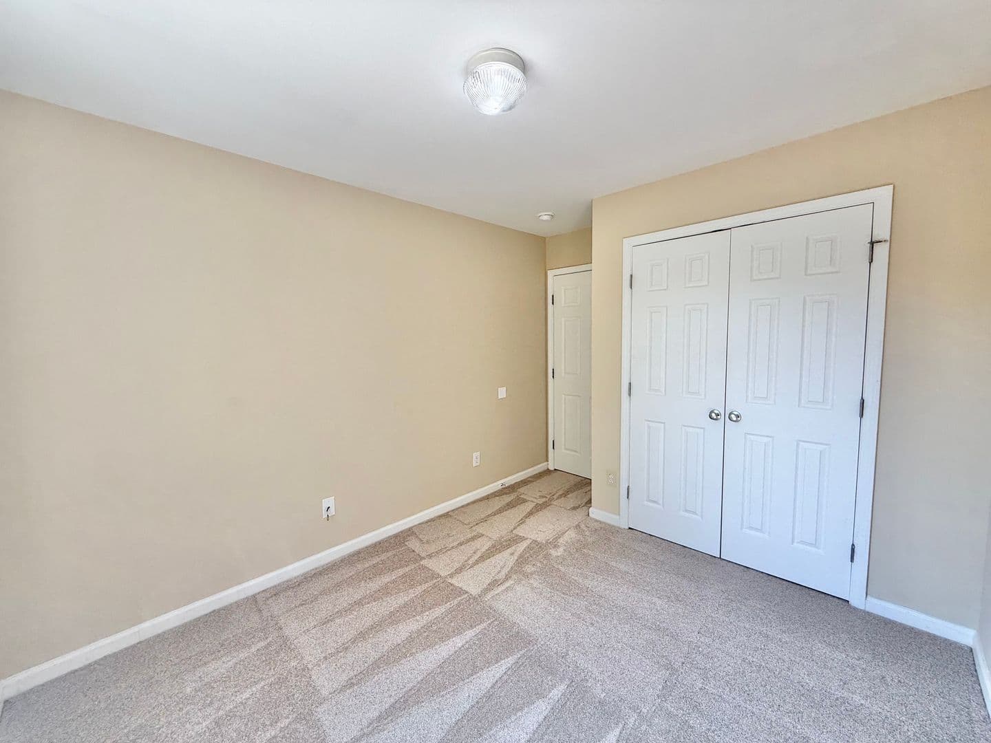 Raleigh House: 3932 Laurel Glen Rd