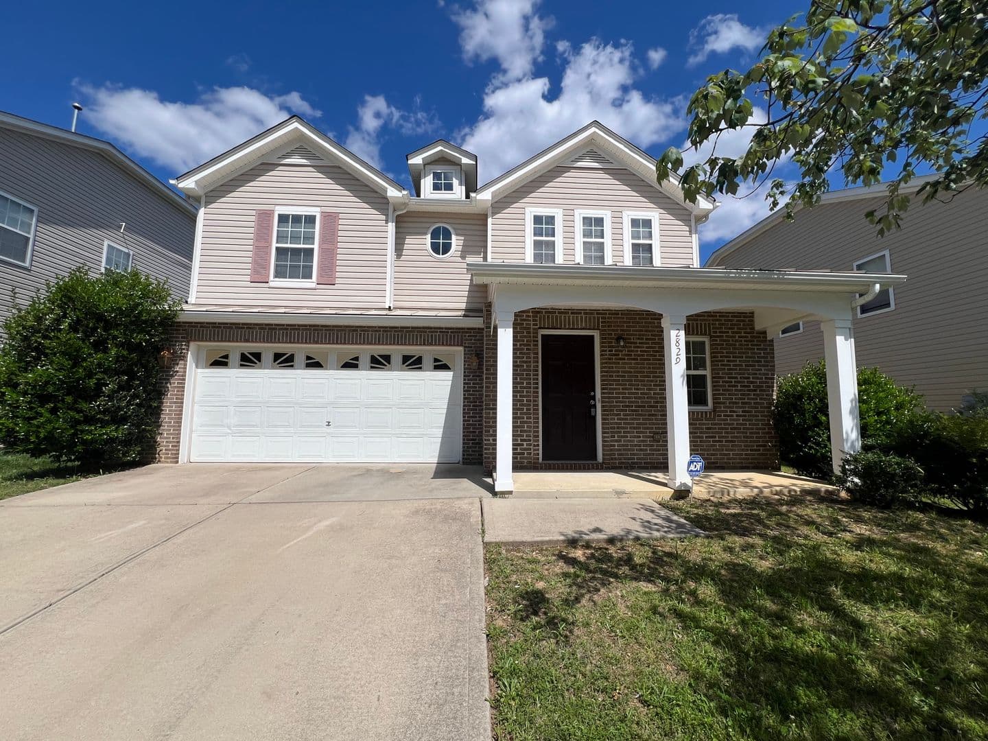 Raleigh House: 2829 Roundleaf Court