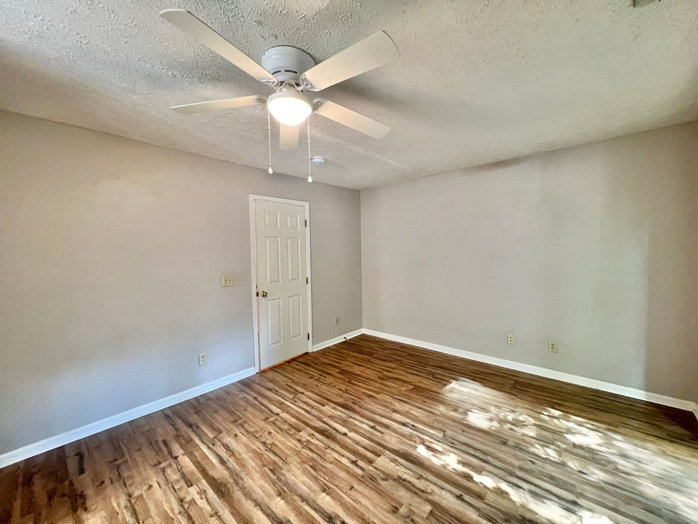 Raleigh Townhome: 401 Broad Leaf Circle