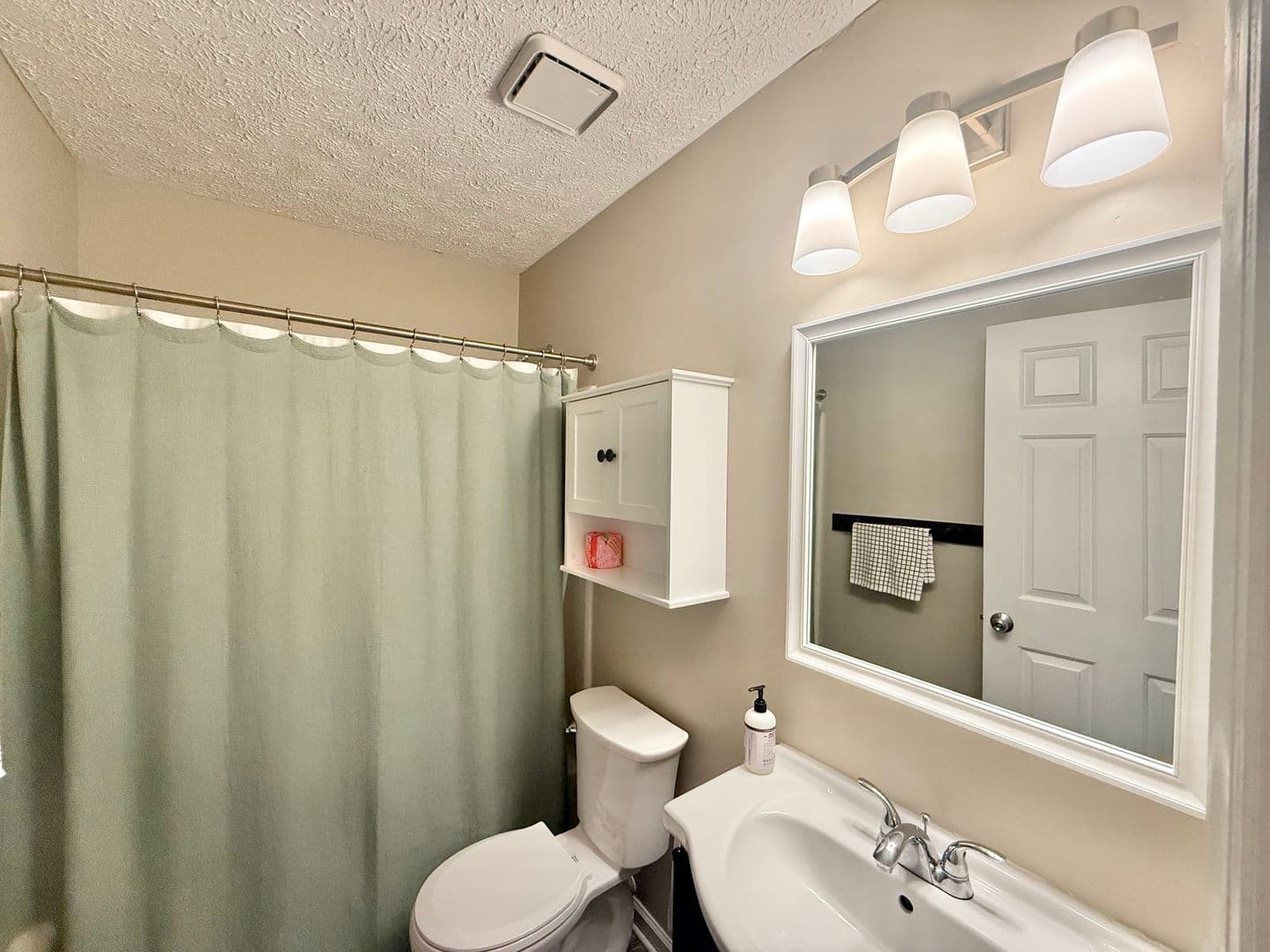 Durham House: 3610 Rawdon Dr.