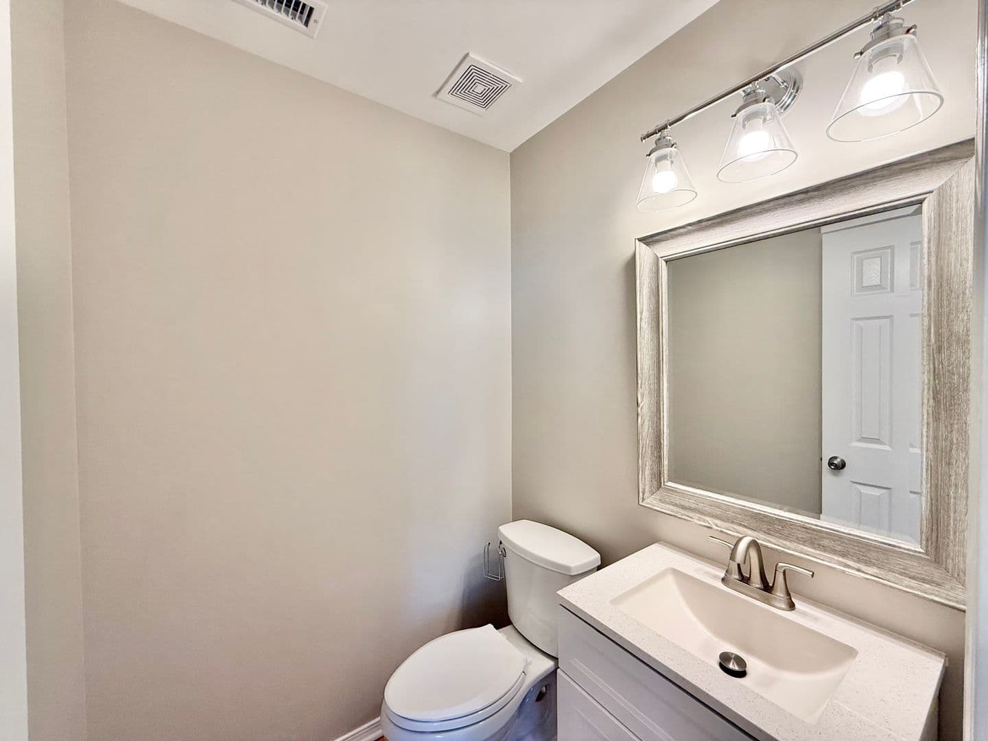 Morrisville House: 200 Courthouse Dr