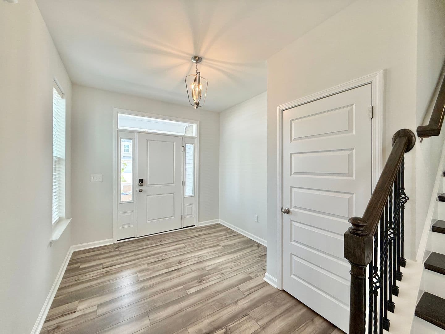 Garner House: 150 Cherry Blossom Ct