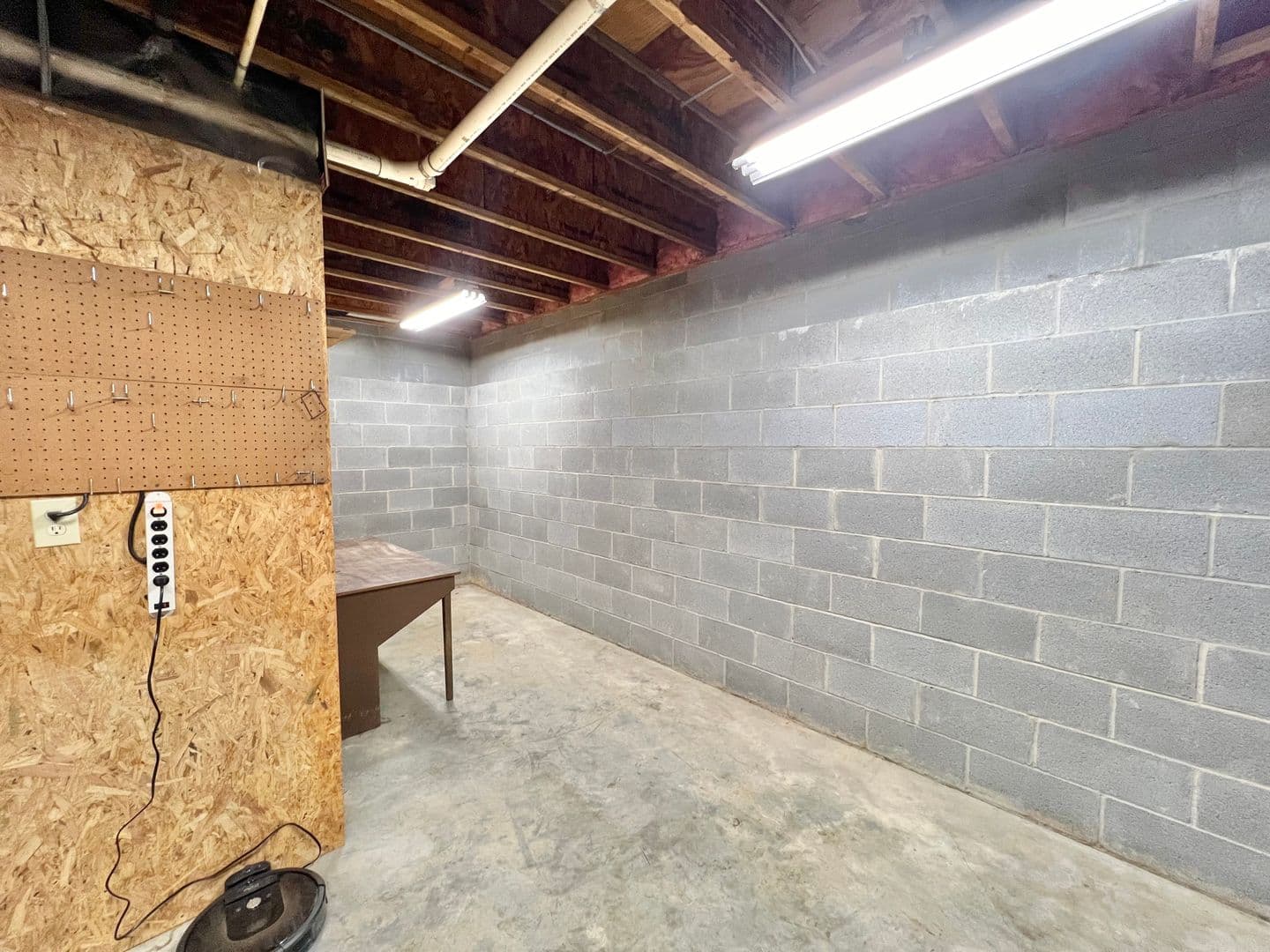 Raleigh House: 3005 Hickory Tree Place