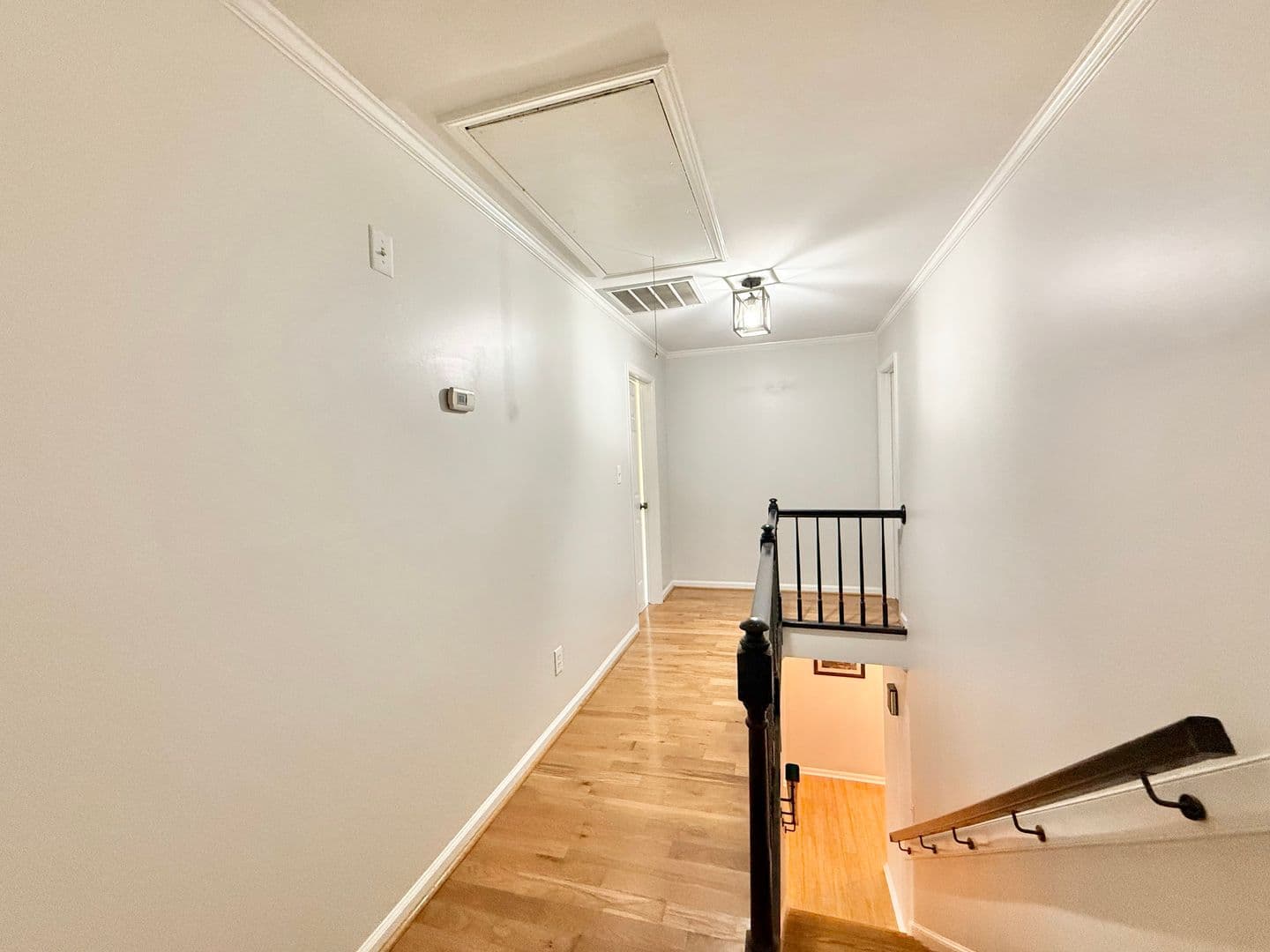 Clayton House: 208 Hardwood Ridge Ct