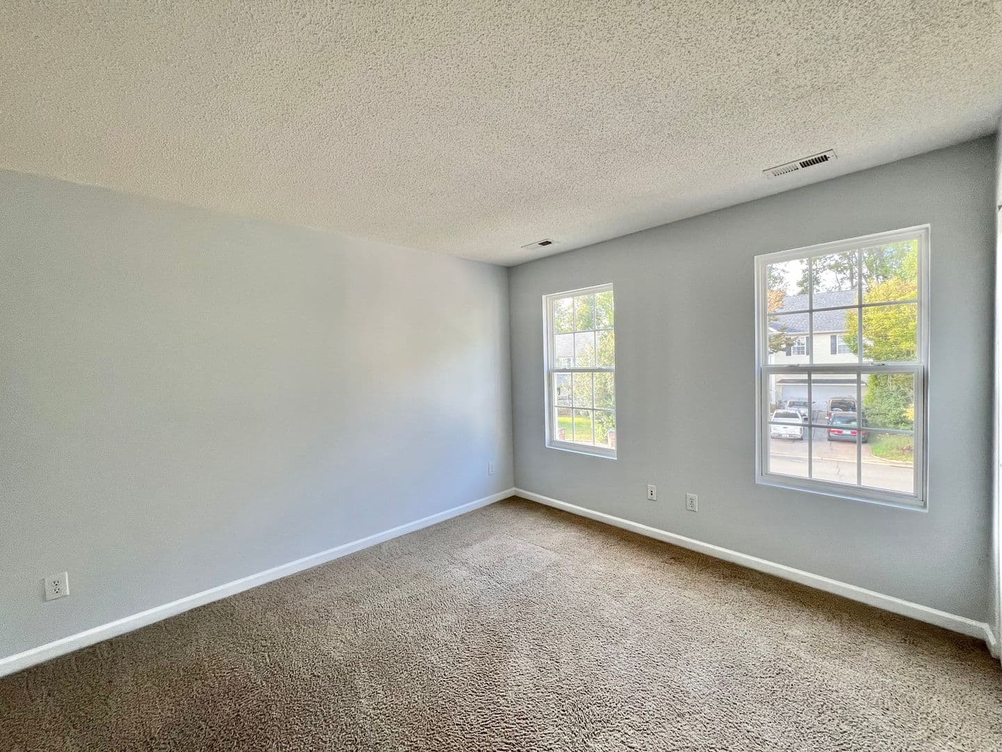 Wake Forest House: 925 Fulworth Ave