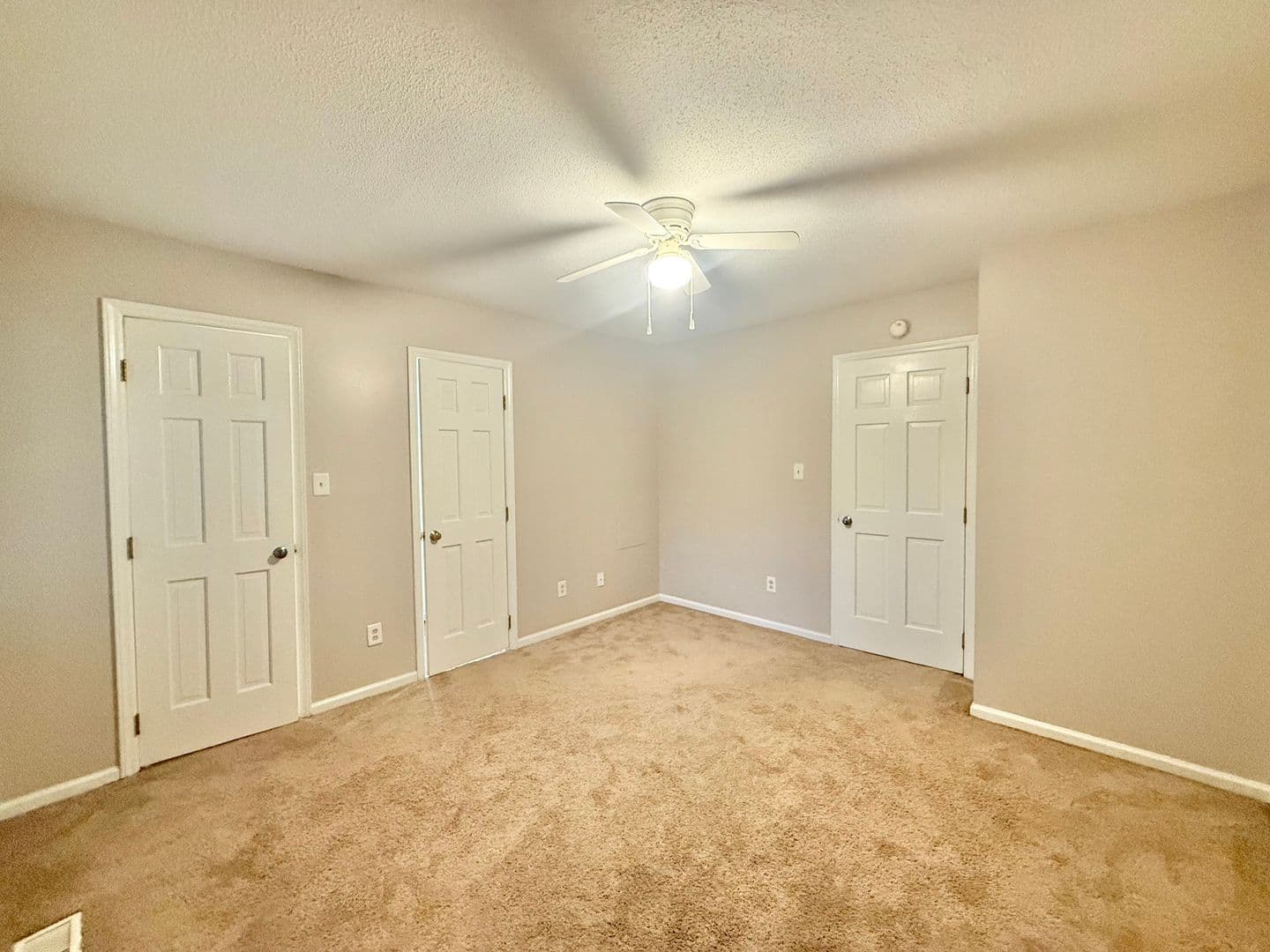 Raleigh Townhome: 6523 Hearthstone Dr
