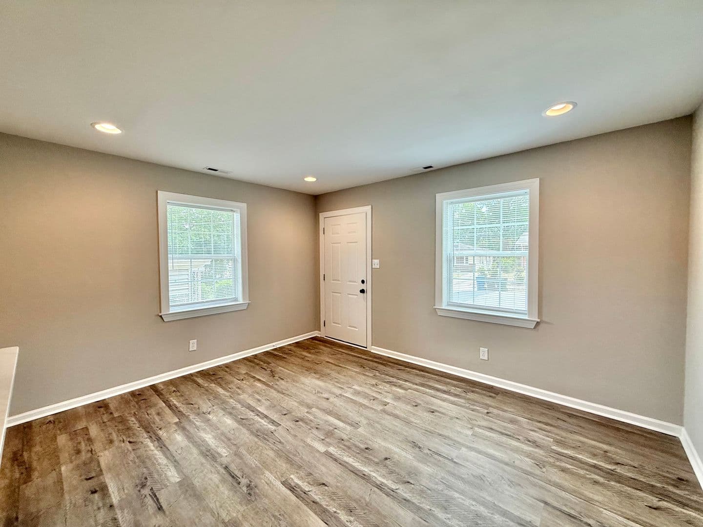 Durham Apartment: 615B Burlington Ave