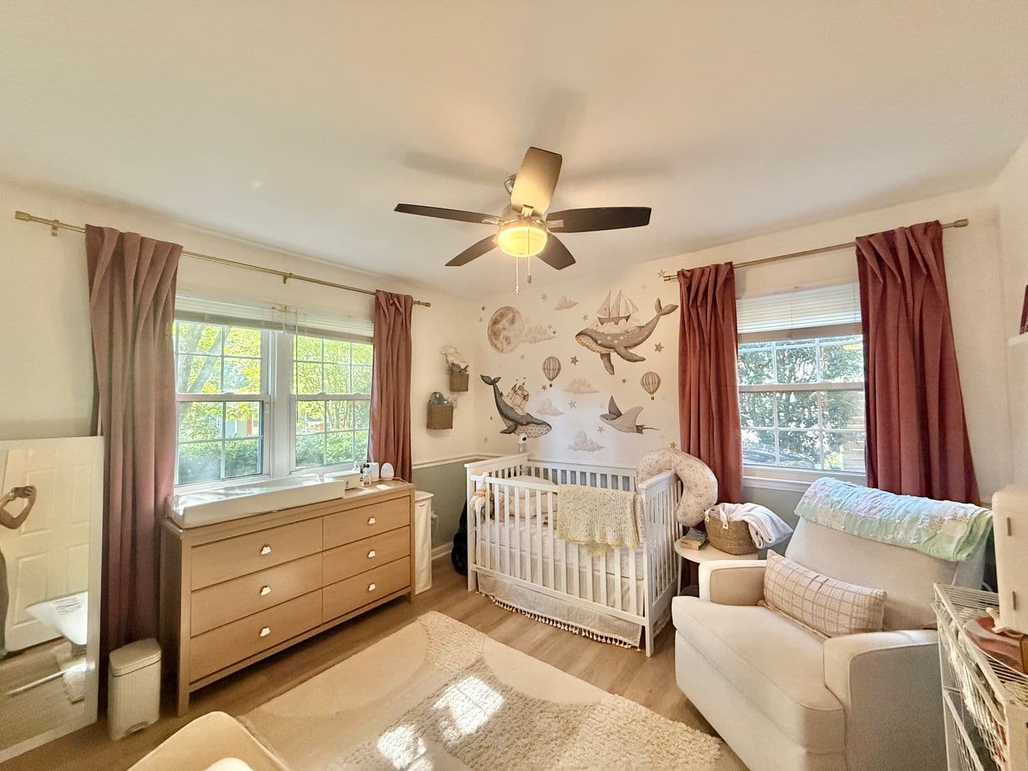 Raleigh House: 8009 Brandyapple Dr