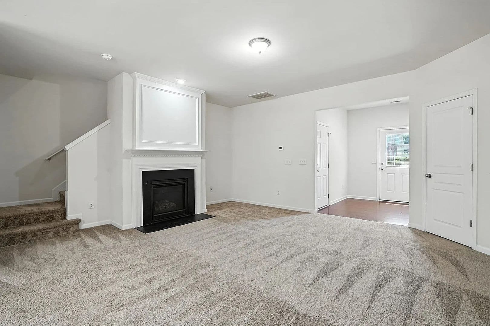 Cary Townhome: 1131 Kingston Grove Dr