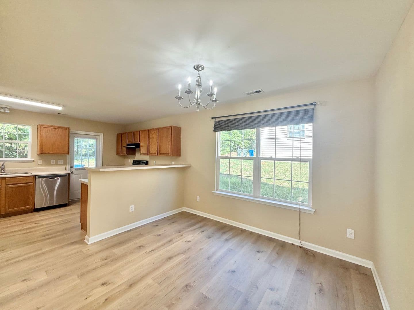 Raleigh House: 3932 Laurel Glen Rd