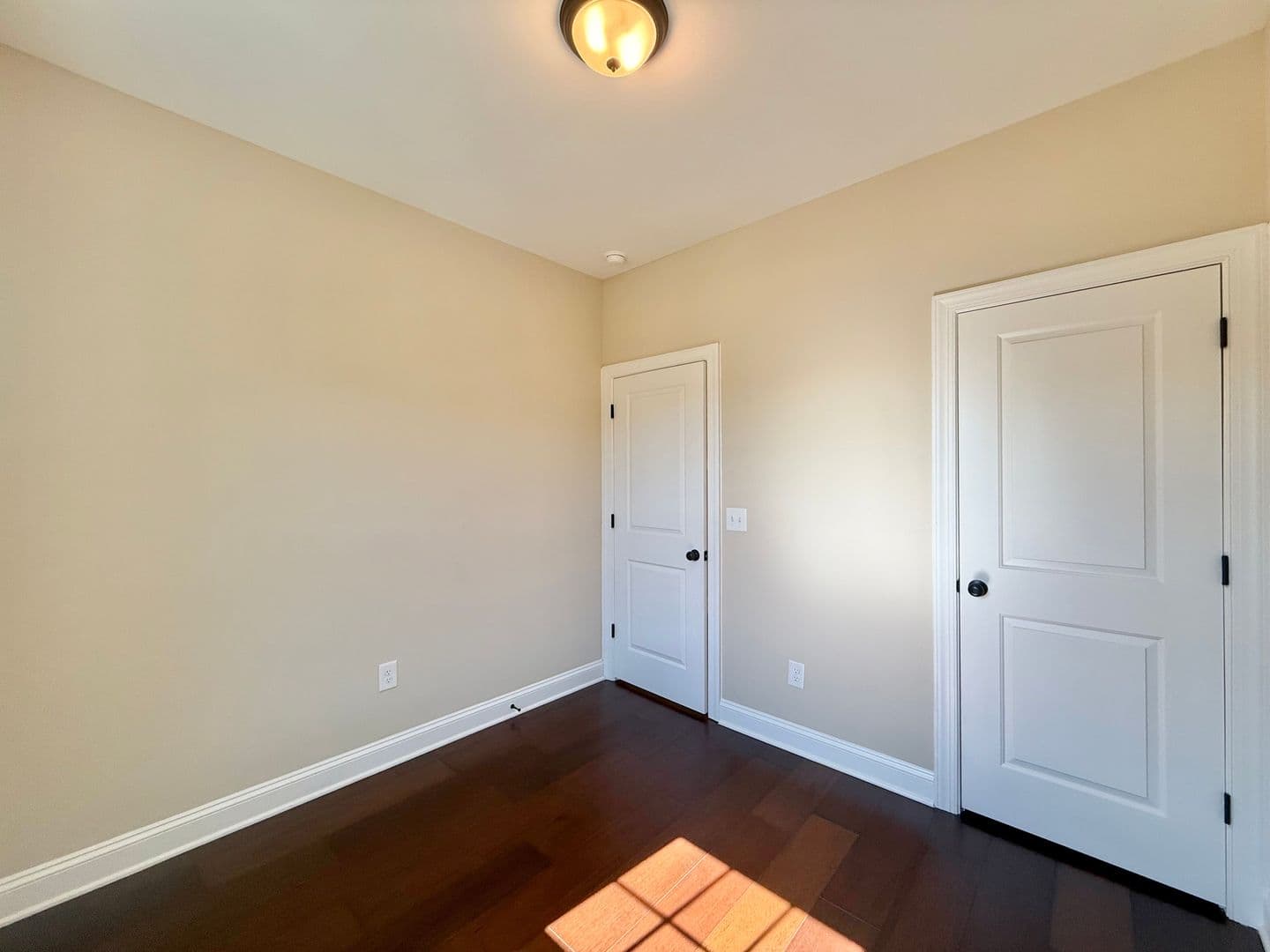 Durham House: 3114 Bryant Street