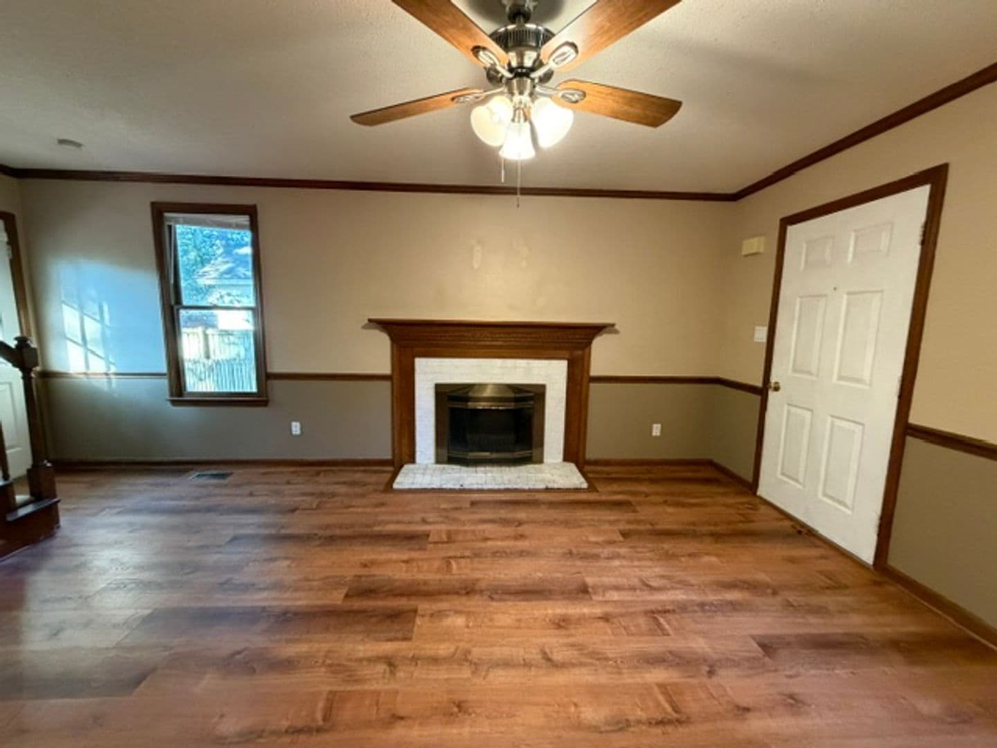 Raleigh House: 7316 North Thorncliff Pl
